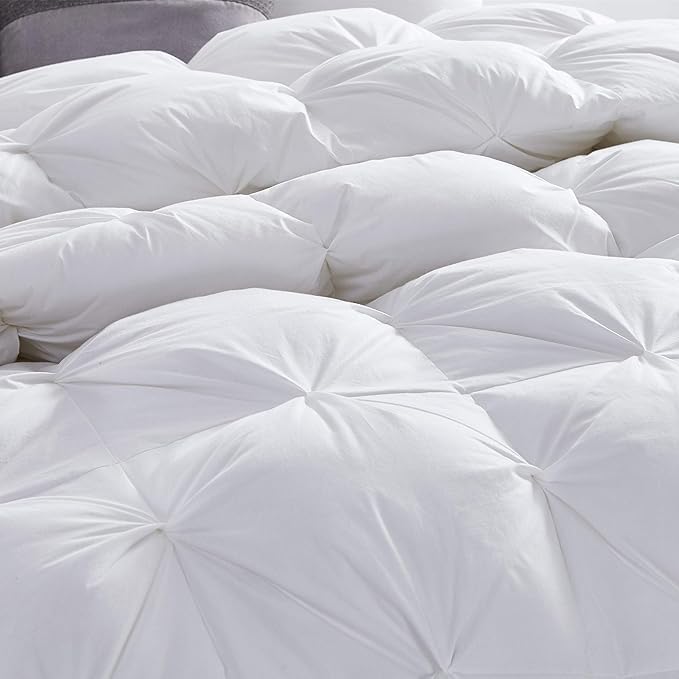 Premium All-Season Full Size Luxury Siberian Goose Down Pinch Pleated Comforter Duvet Insert 1200 Thread Count 100% Egyptian Cotton Down Feather Comforter (Full, White)
