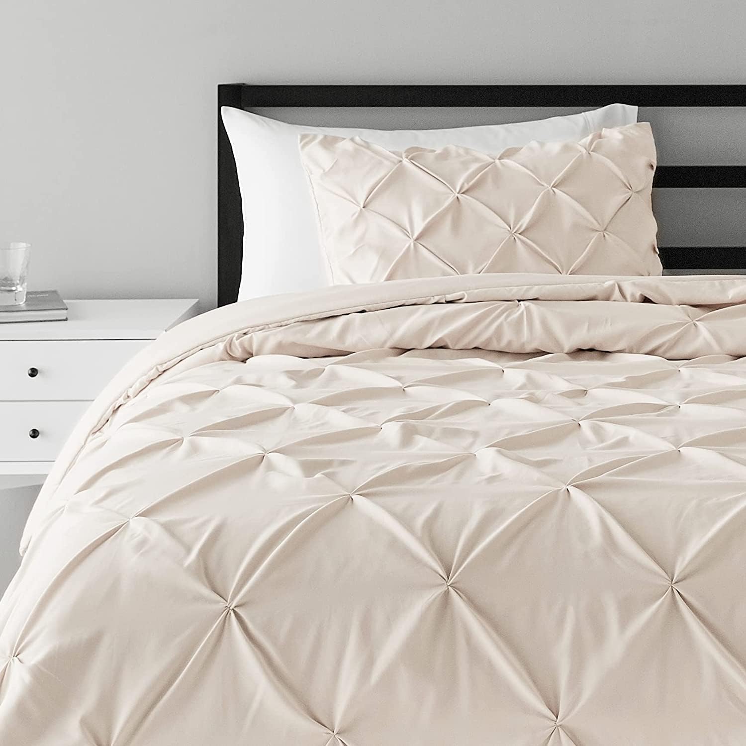 1 Piece Premium Quality Pinch Pleated Comforter 400 GSM 100% Egyptian Cotton 500-TC Super King (Solid Ivory)