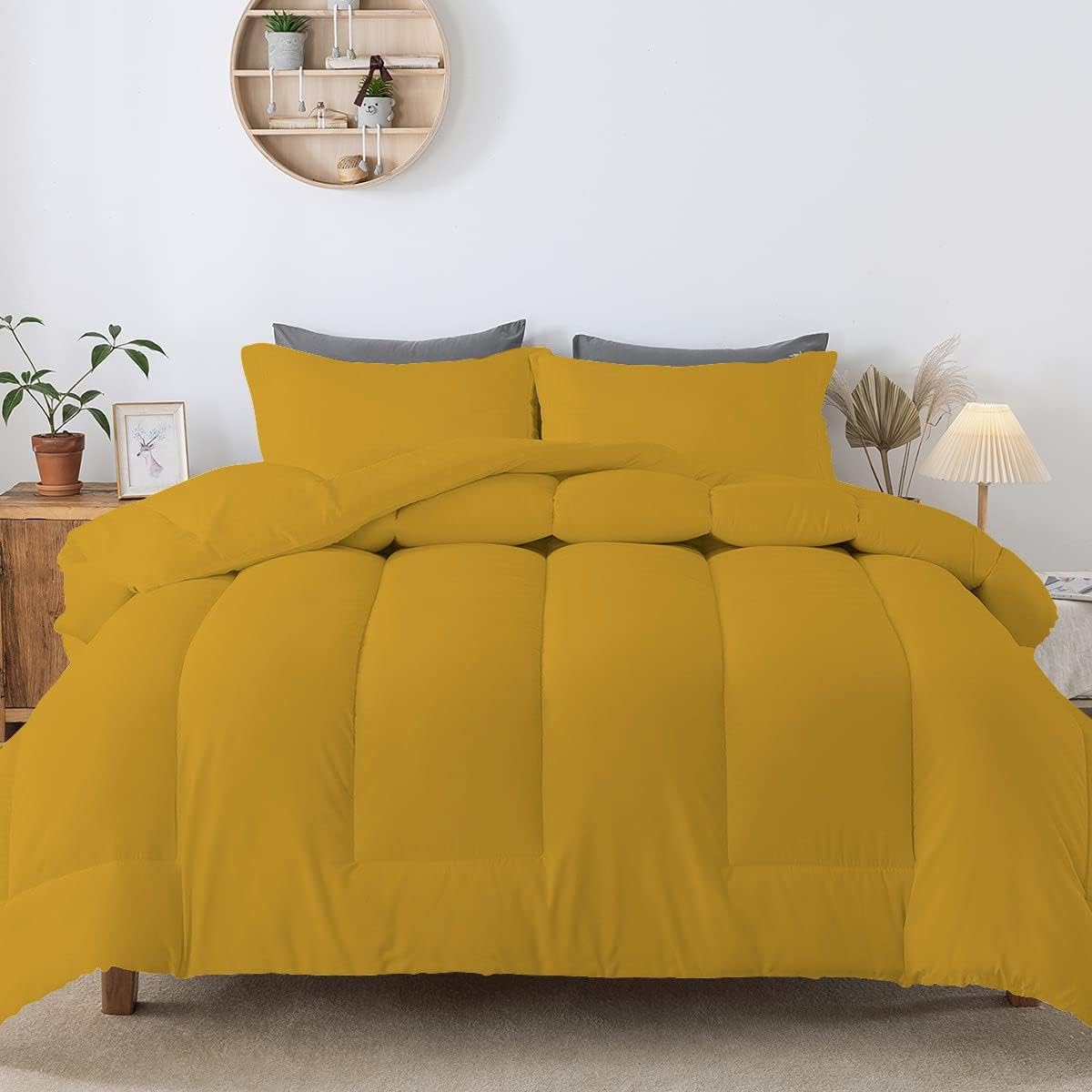 5 PC Straight Line Pattern Comforter Set Premium Super Soft 600 GSM All Season | 1000 Thread Count | 100% Egyptian Cotton ( Full/Queen Size, Golden Color)