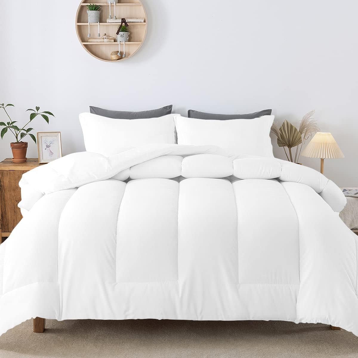 1 PC Straight Line Pattern Comforter Premium Super Soft 600 GSM All Season | 1000 Thread Count | 100% Egyptian Cotton ( King/California King Size, White Color)