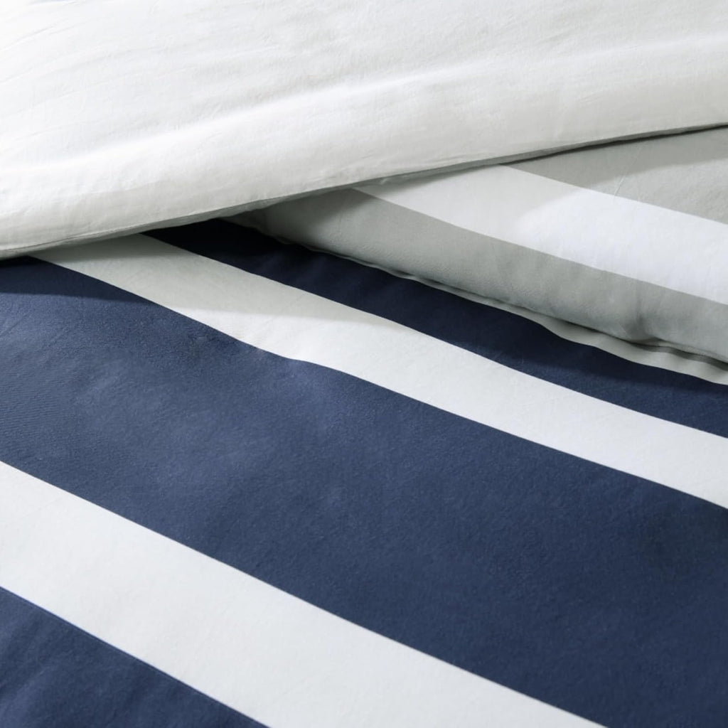 EWlinens 100% Cotton Striped King Comforter Set - Navy Blue Striped King Comforter Bedding Set, Fluffy Lightweight Quilted Reversible Comforter for King Size Bed, 104' × 90', 3pcs