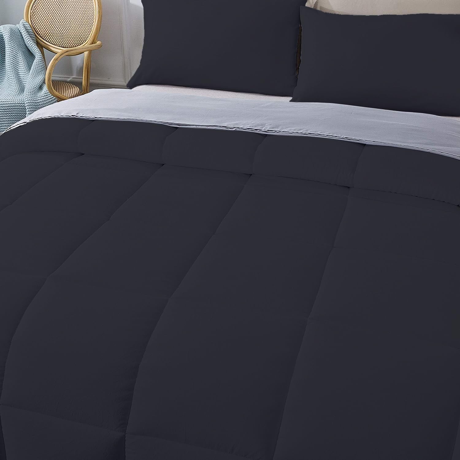 Olivia Rocco 1 Piece 1000 Thread Count Comforter Full XL/Queen Size (88' x 92') Inch 100% Egyptian Cotton Comforter 400 GSM Soft Quality - Black Solid