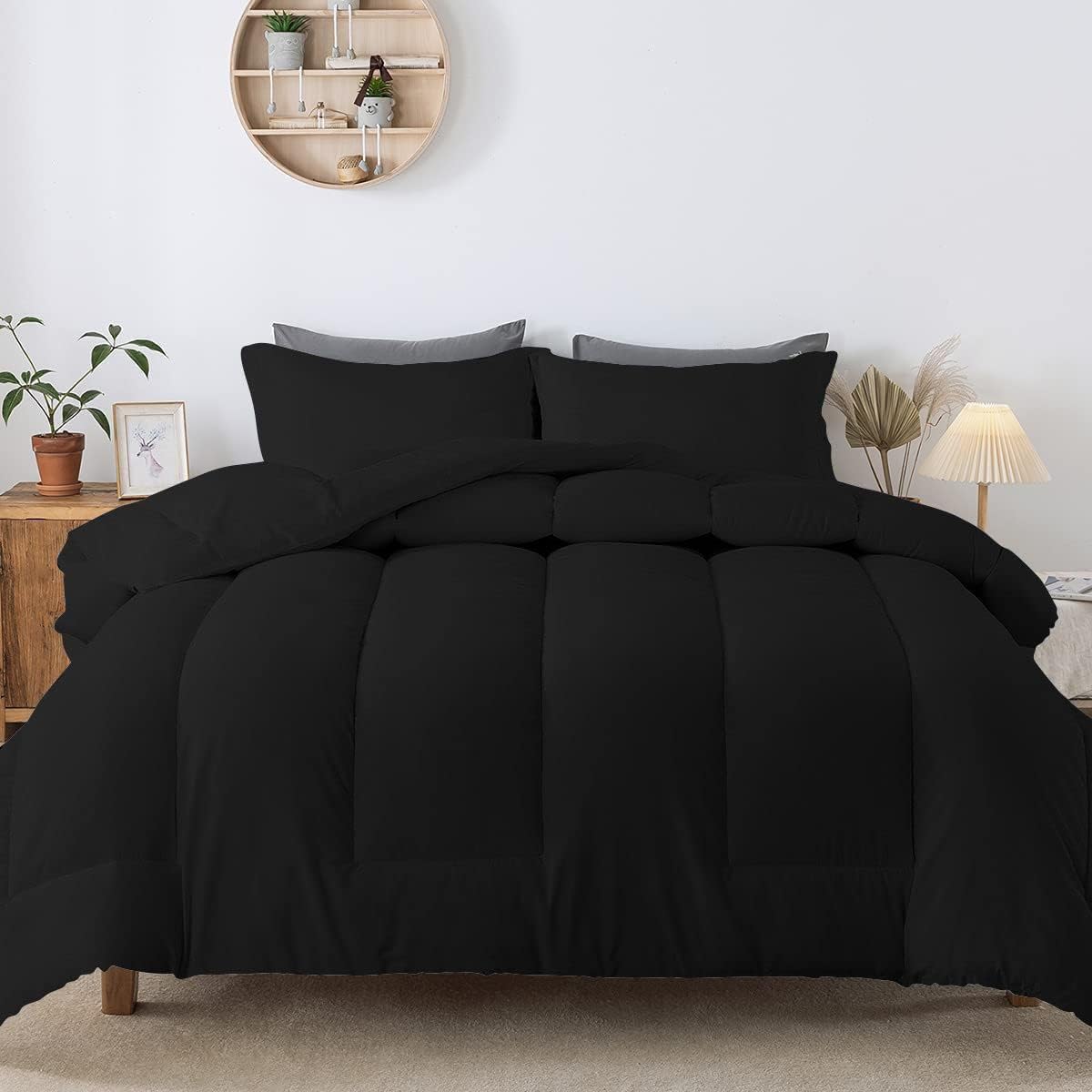 5 PC Straight Line Pattern Comforter Set Premium Super Soft 600 GSM All Season | 1000 Thread Count | 100% Egyptian Cotton ( Full/Queen Size, Black Color)