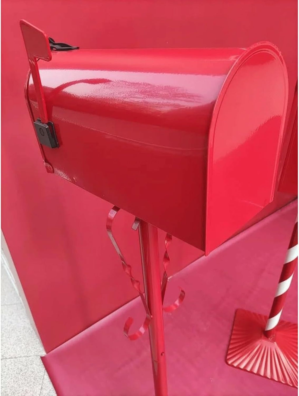 Metal Mailboxes Post-Mount Mailbox for Outside Drop Box Outdoor Weatherproof Post Box with Post Comment Box Stand Letterbox