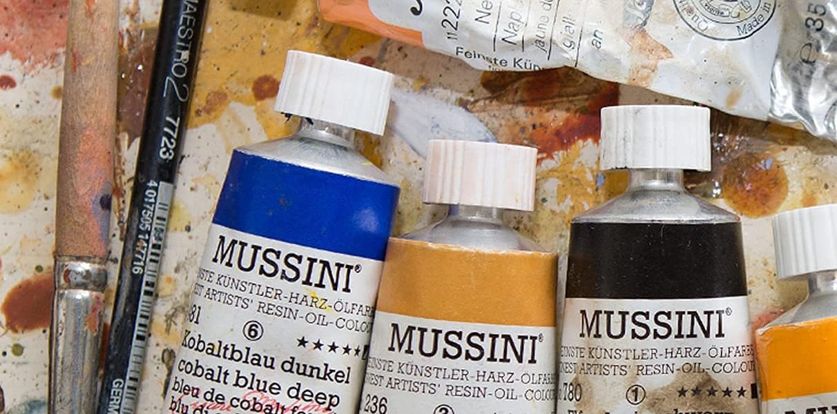 Schmincke - MUSSINI® finest resin oil colors Premium box oil painting, 36 x 35 ml set, 70 151 097, painting knife, drawing charcoal, 3 daVinci brushes