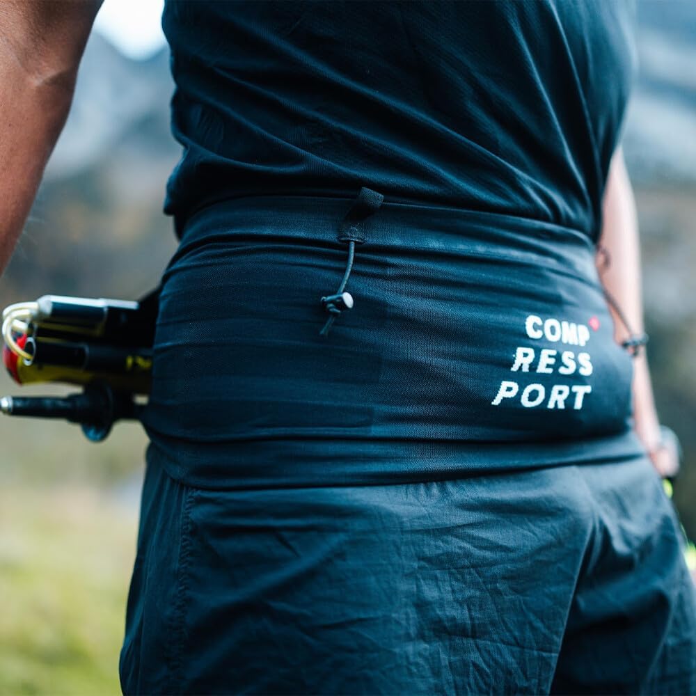 COMPRESSPORT Free Belt Pro - Ergonomic - Ultralight - 6hrs of Autonomy - No Swinging - Large Compartment - Black