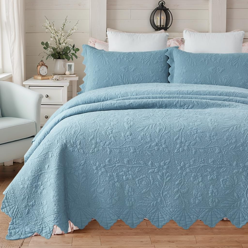 Brandream Luxury 100% Cotton Quilt Set King Size Blue Floral Vine Matelasse Stitching Hand-Finished Scalloped Edges Vintage-Inspired Textured Coverlet 3-Piece