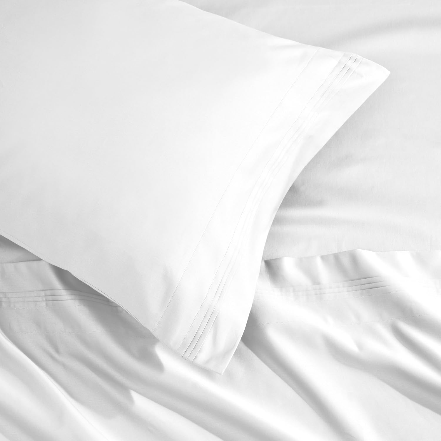 Superior Egyptian Cotton 4 Piece Sheet Set, Luxury 1500 Thread Count, Modern Design, Sustainable Sheets, Ultra-Soft Basics, Solid, Deep Pocket Fitted Sheet, Flat Sheet, Pillowcases, Queen, White