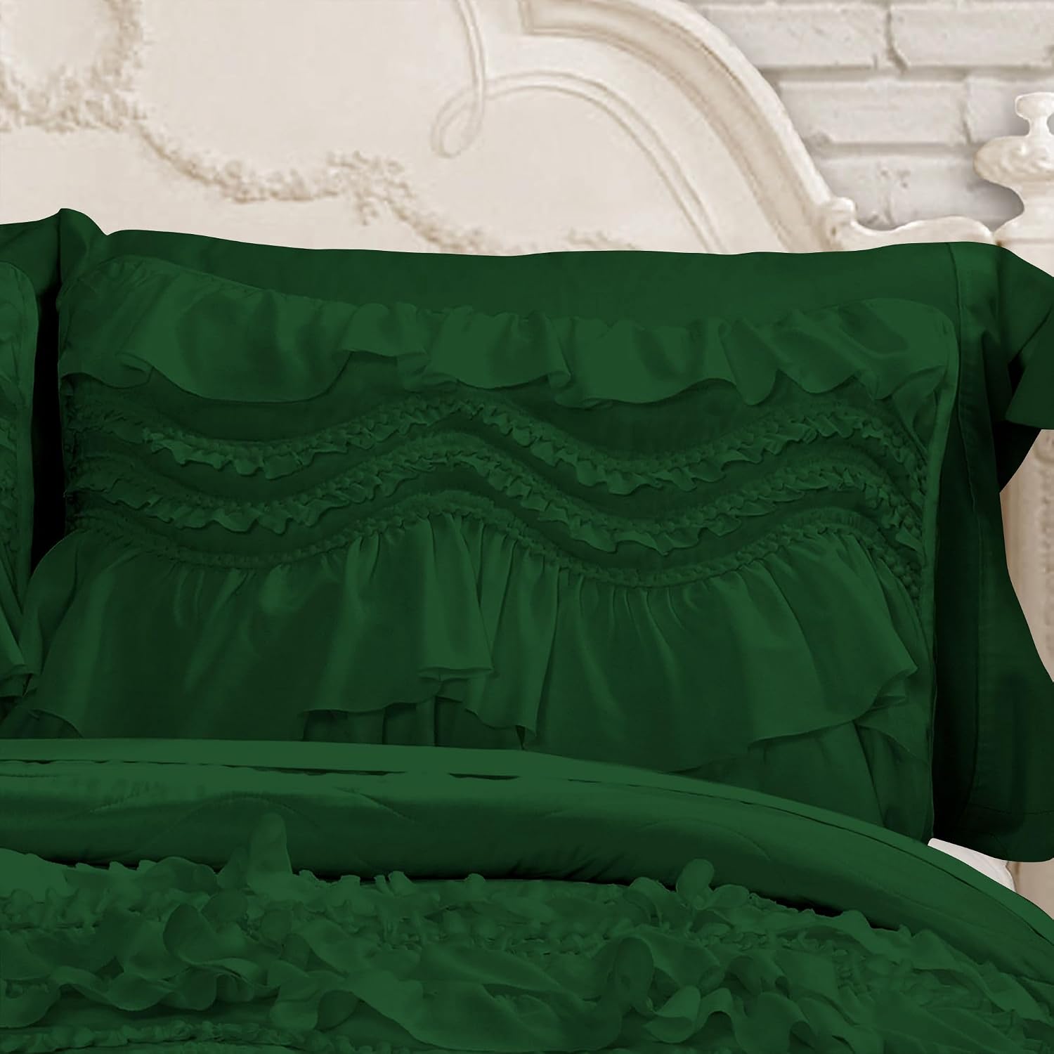 100% Egyptian Cotton, 550 GSM Microfiber Filled Quilt Ruffled Textured 3 Piece Full/Queen Size Comforter Set, Green