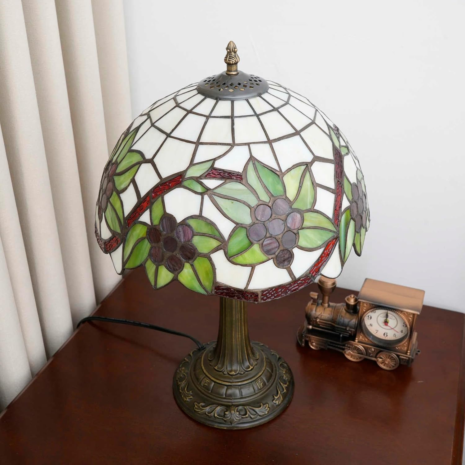 Tiffany Style Table Lamp with Green Leaf Red Grapes Stained Glass Lamp 12 Inch for Bedroom Bedside Lamp Kitchen Living Rooms end Bar Hotel Reading Vintage Art Lampshade Decor LED Desk Light