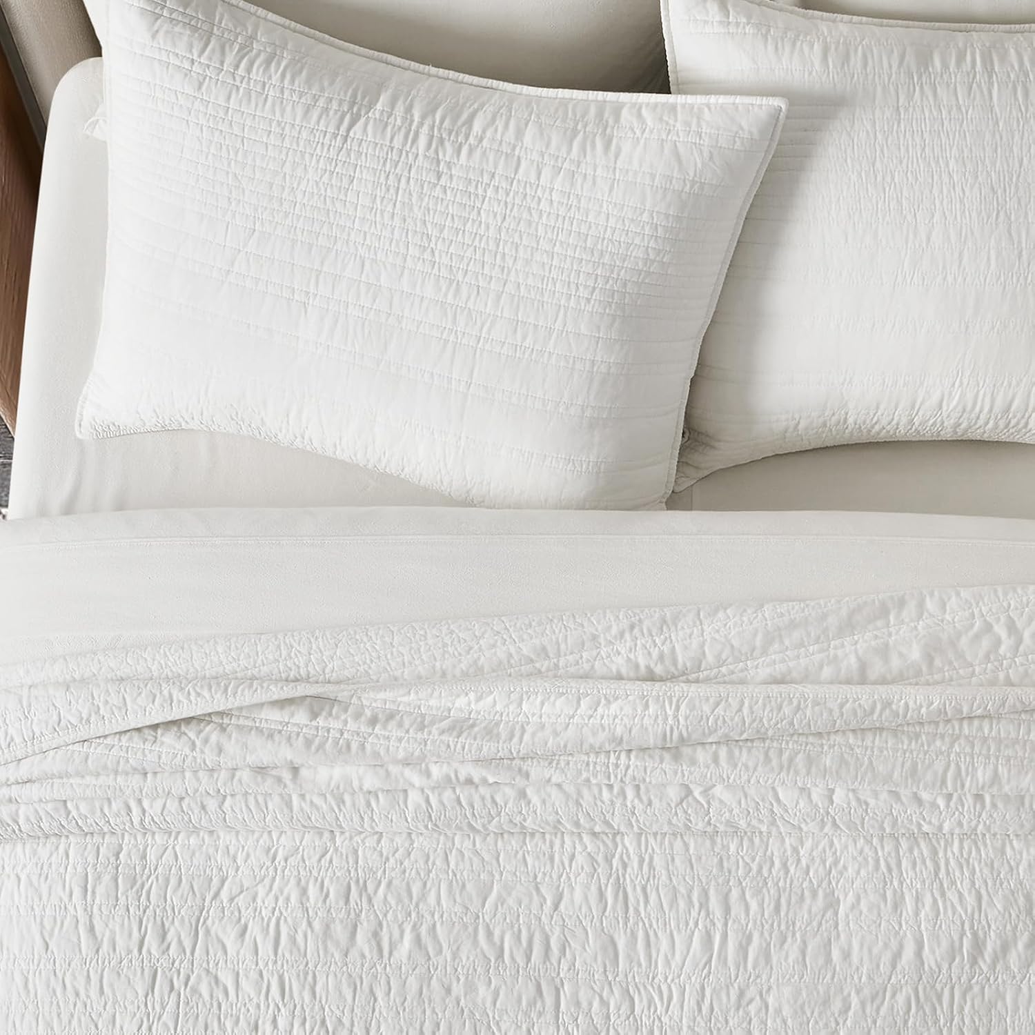 EVERGRACEHOME 100% Cotton Modern Lines Quilt Set Oversized King, Pre-Washed Soft Striped Coverlet Bedspread, 3 Piece Lightweight Bedding Set for All Season, with 2 Pillow Shams, Bright White