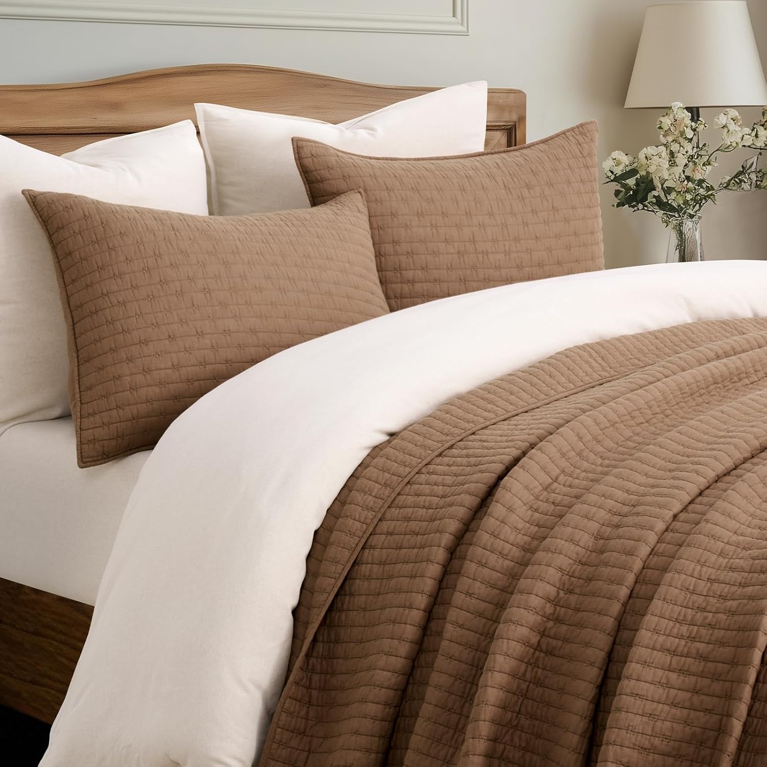 EVERGRACE Cross Stitch Pre-Washed Cotton Quilt Bedding Set King Size, Oversized 3 Pieces Lightweight Bedspread Coverlet for All Season, with 2 Matching Shams, Camel Brown,108'x96'