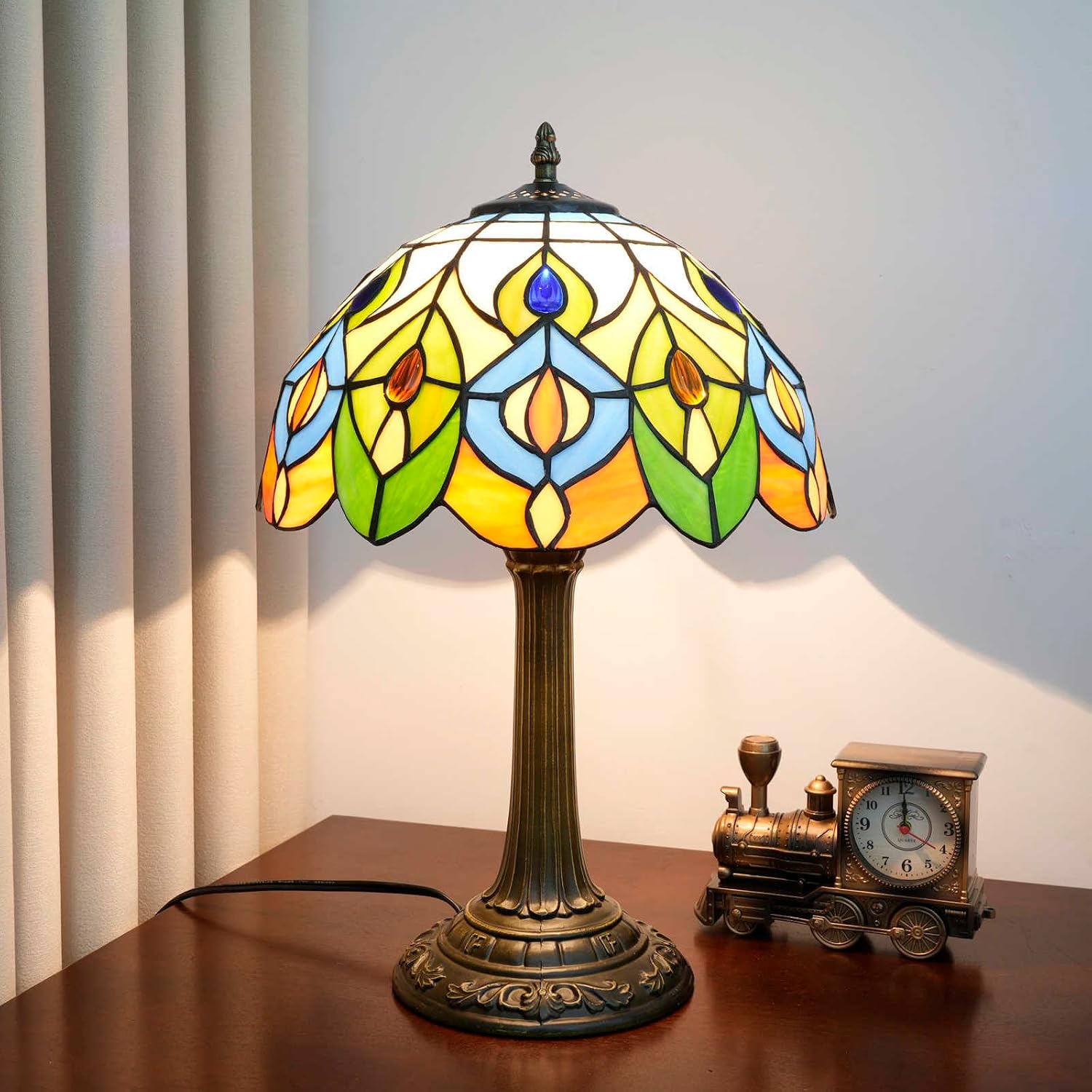 Tiffany Style Table Lamp With Retro Peacock Stained Glass Lamp 12 Inch Bronze Base Bedside Lamp Bedroom Living Rooms, Offices, Hotel Classics Luxury Style Decorative Ambient Light Bedside Lamp