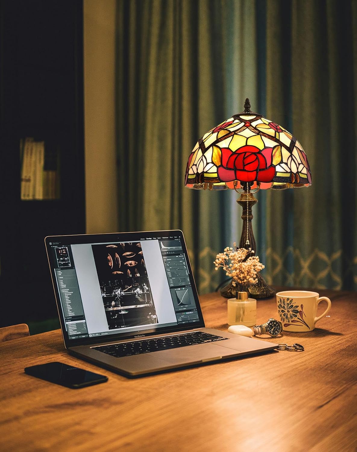 Tiffany Table Lamp, 12-inch Stained Glass Lamp for Living Room, Dining Room, Bedroom, Study Room, Office (Red Rose)