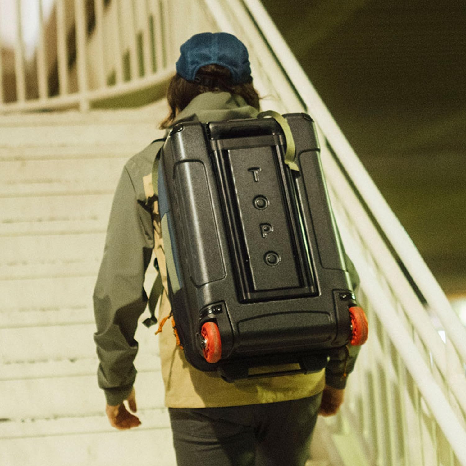 Topo Designs Global Travel Bag Roller - Black/Black