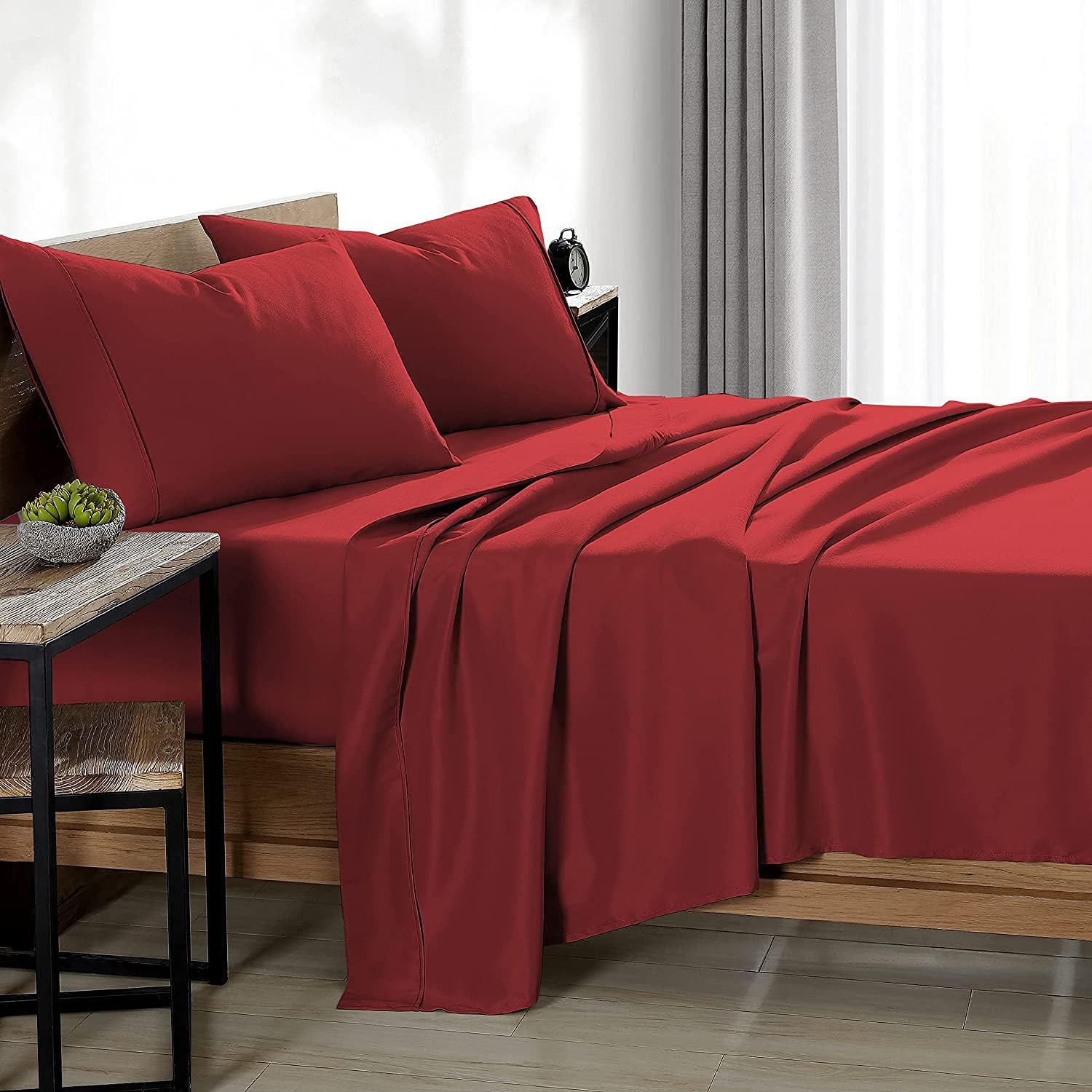 4 Piece Burgundy Bed Sheet Set 100% Egyptian Cotton Sheets Queen Size Premium 800 Thread Count Sateen Weave, Fits Mattress Upto 21'' Deep Pocket (1 Flat, 1 Fitted Sheets, 2 Pillow Cases)