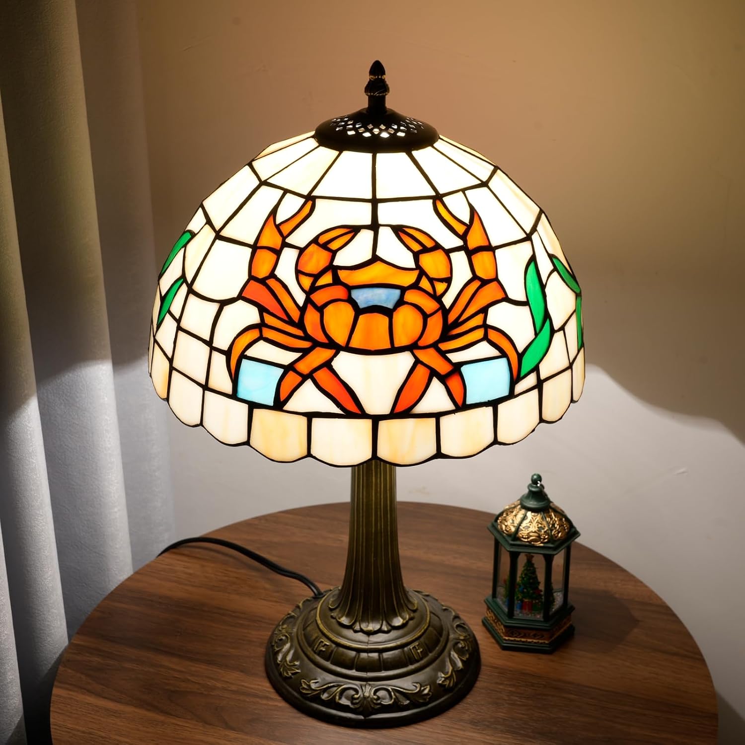 Tiffany Style Table Lamp with Orange Crab Stained Glass Lamp 12 Inch Retro Bronze Base Bedside Lamp Bedroom，Living Room, Bar,Cafe,Restaurant Hotel Art Nouveau Style Decorative Ambient Light