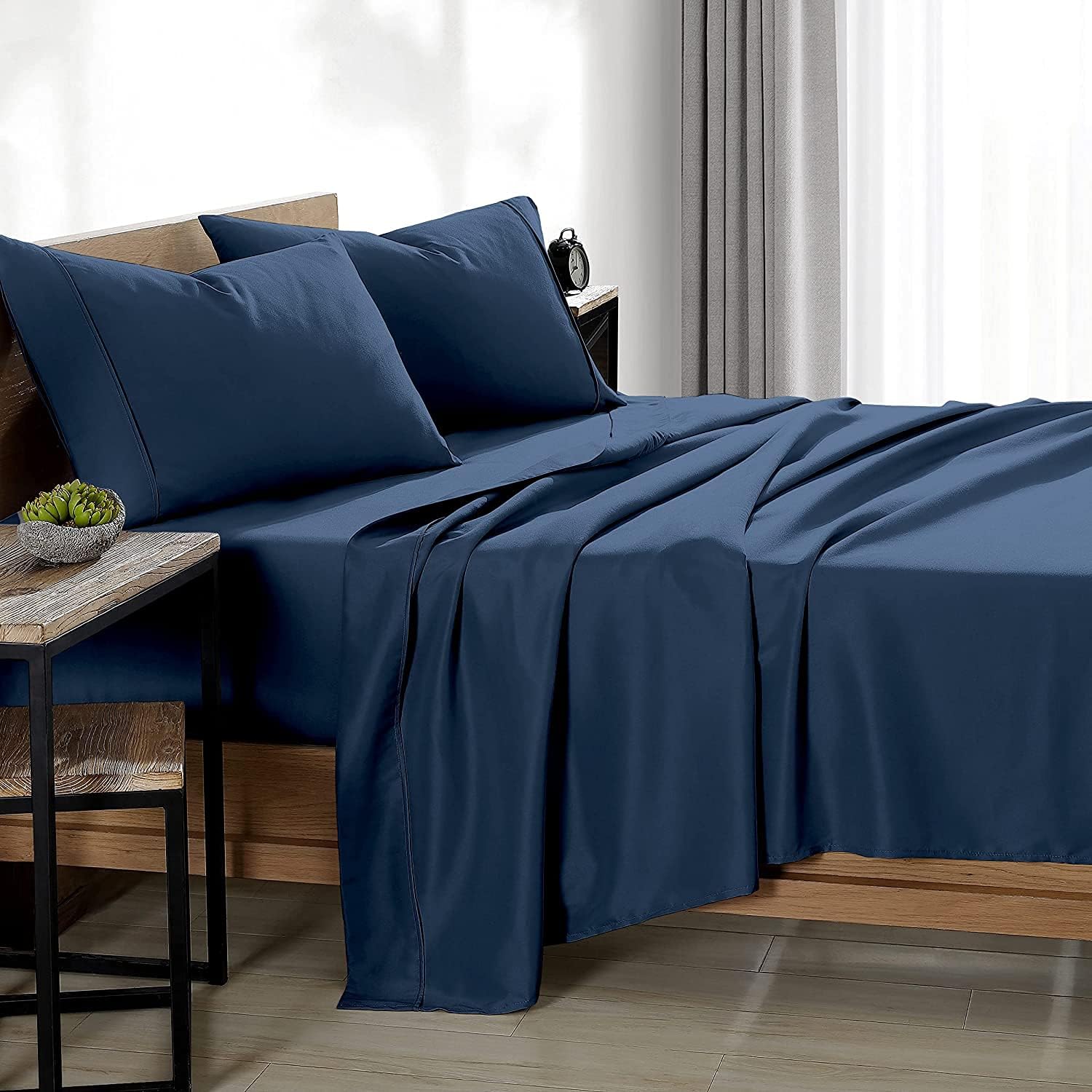 4 Piece Navy Blue Bed Sheet Set 100% Egyptian Cotton Sheets Queen Size Premium 800 Thread Count Sateen Weave, Fits Mattress Upto 21'' Deep Pocket (1 Flat, 1 Fitted Sheets, 2 Pillow Cases)
