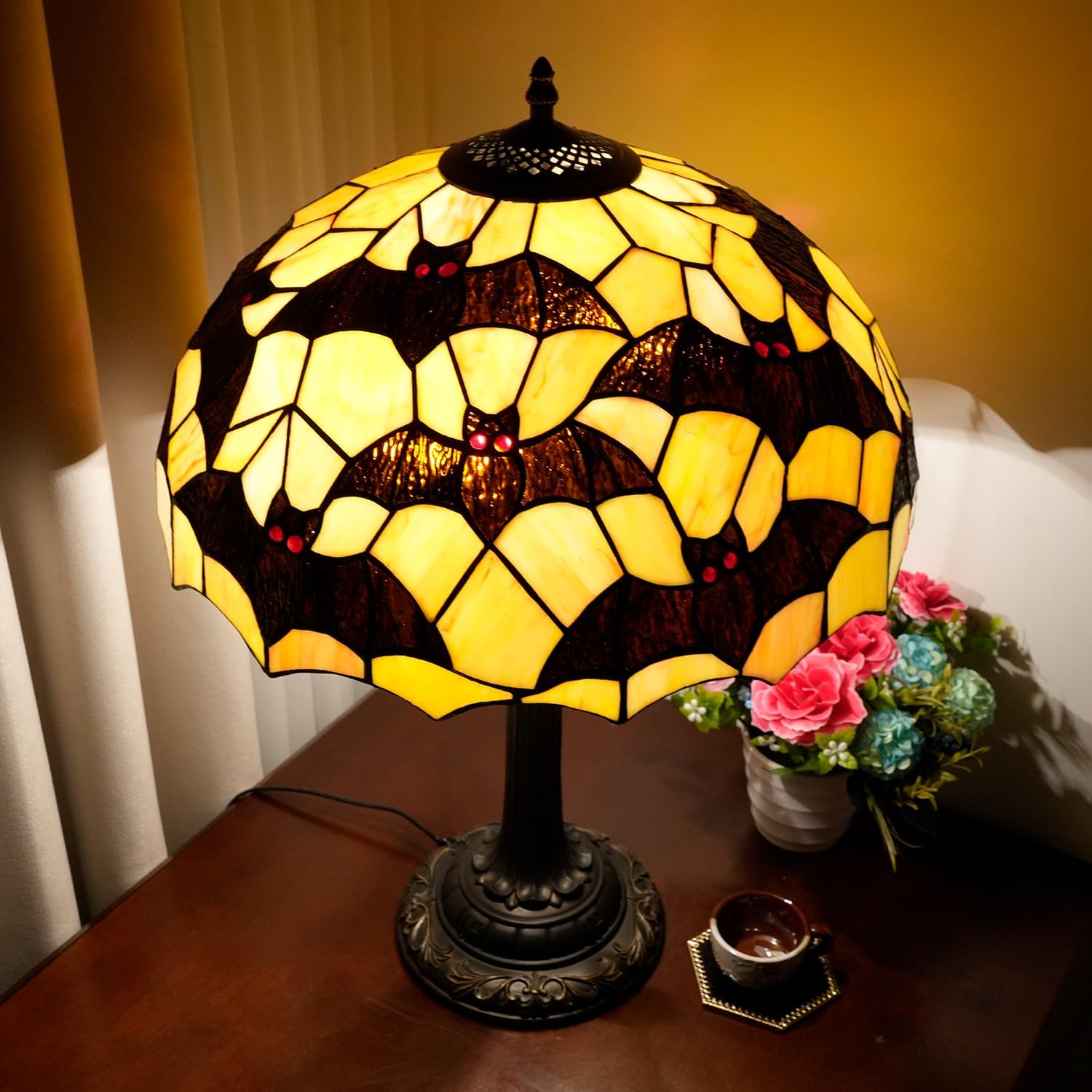 Tiffany Table Lamp Black Bat Design Stained Glass Lamp 16 inch Handmade Large Desk Light Antique Beside Reading Lamp for Home Living Room Bedroom Office