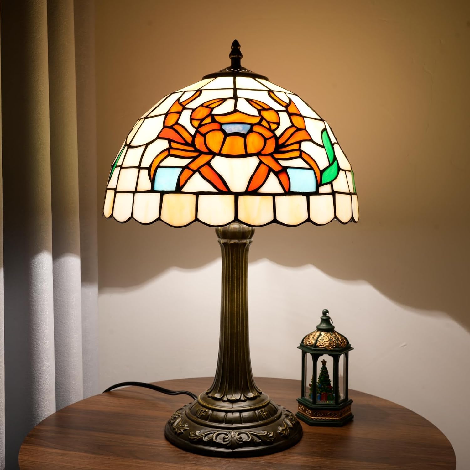 Tiffany Style Table Lamp with Orange Crab Stained Glass Lamp 12 Inch Retro Bronze Base Bedside Lamp Bedroom，Living Room, Bar,Cafe,Restaurant Hotel Art Nouveau Style Decorative Ambient Light