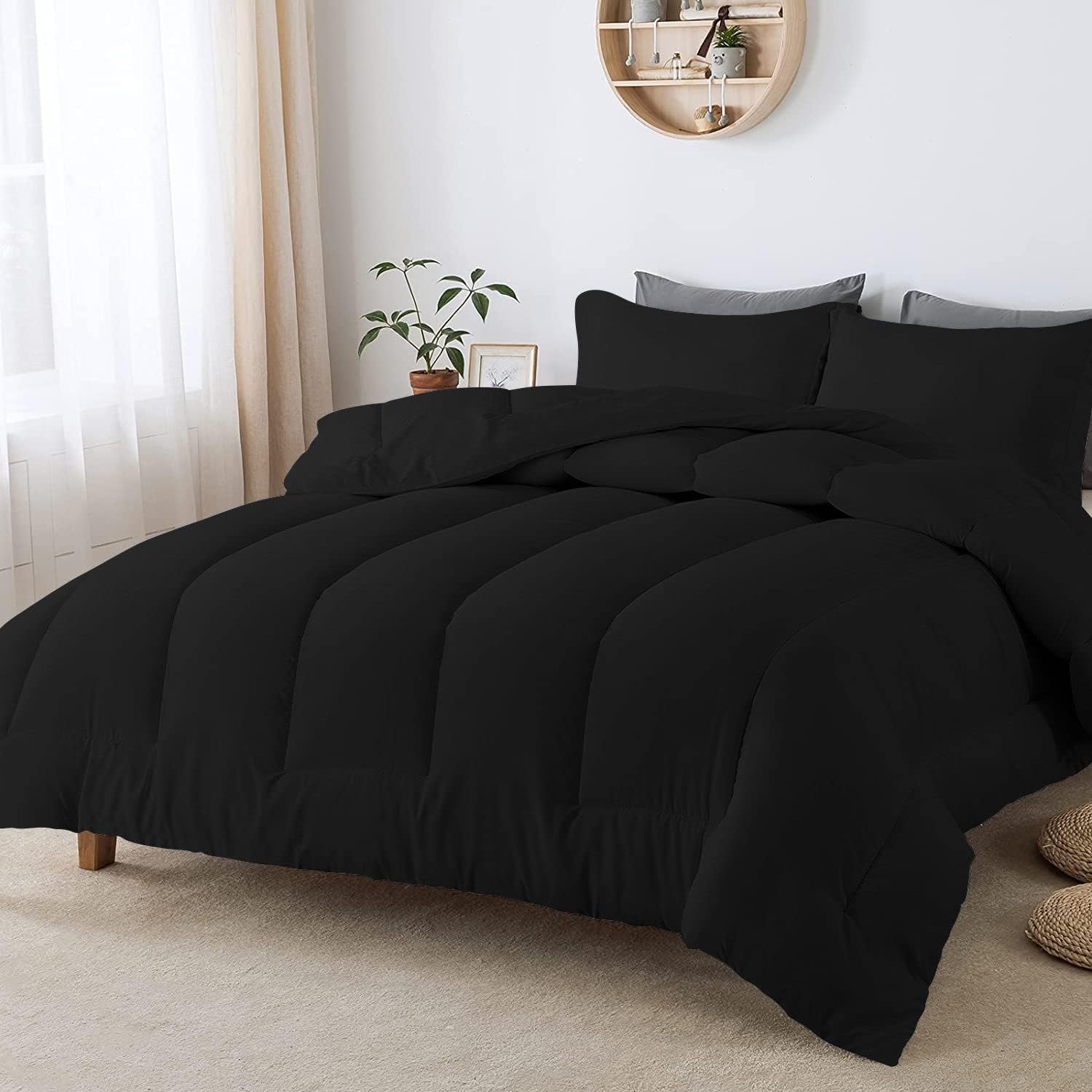 5 PC Straight Line Pattern Comforter Set Premium Super Soft 600 GSM All Season | 1000 Thread Count | 100% Egyptian Cotton ( Full/Queen Size, Black Color)