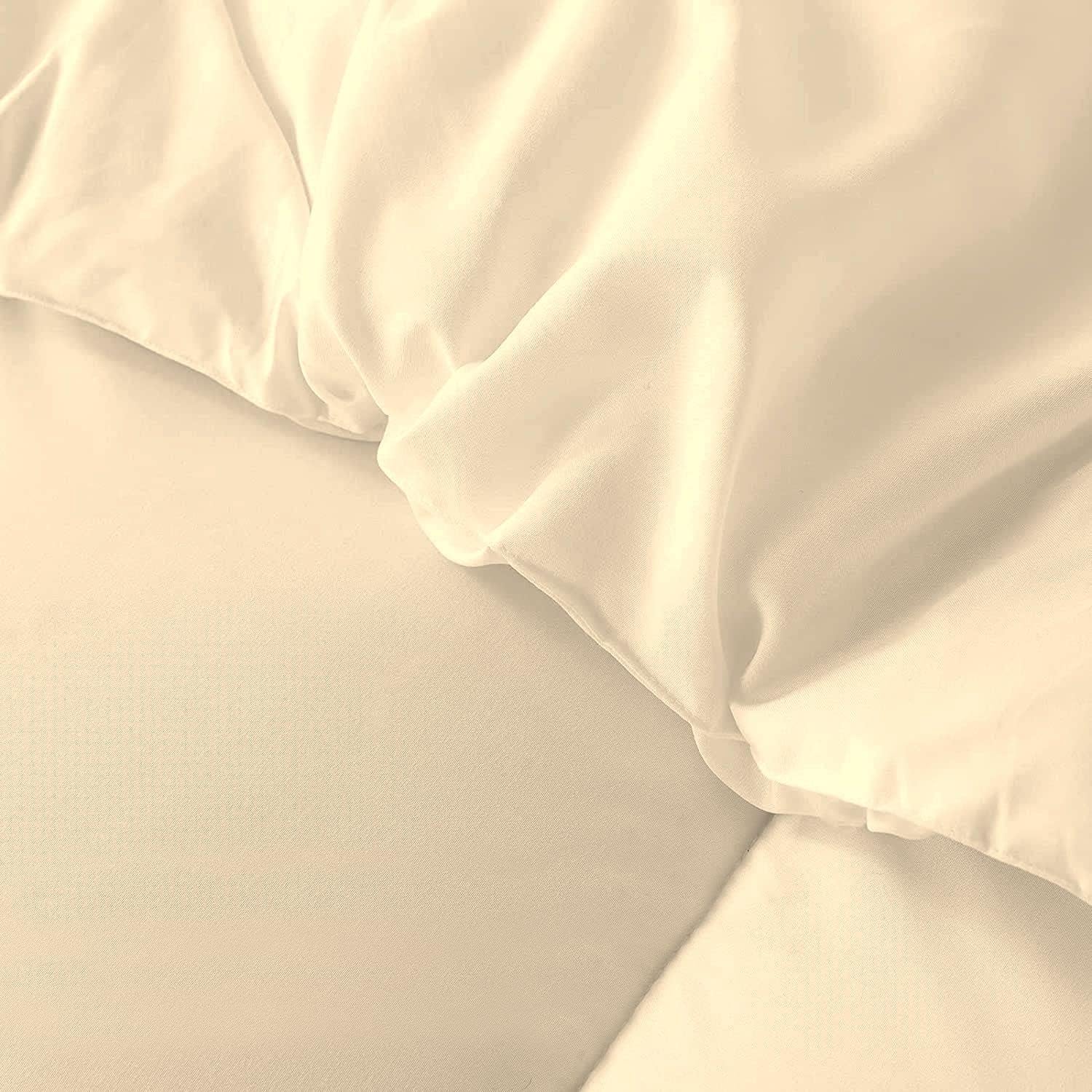 5 PC Straight Line Pattern Comforter Set Premium Super Soft 600 GSM All Season | 1000 Thread Count | 100% Egyptian Cotton ( Full/Queen Size, Ivory Color)
