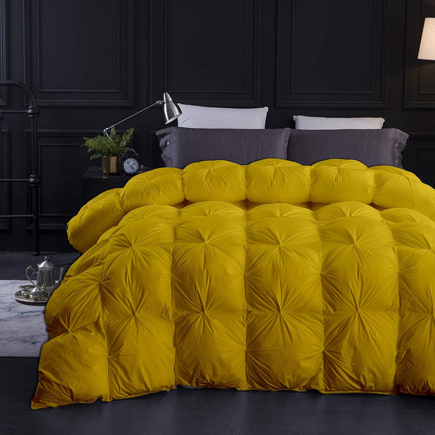 Fluffy & Thick 1500-TC Pinch Pleated Down Comforter Queen Size 88 x 92 Inches 1-Piece All-Season Duvet Insert, 850 GSM Micro Fill with All Side Corner Tabs 100% Egyptian Cotton