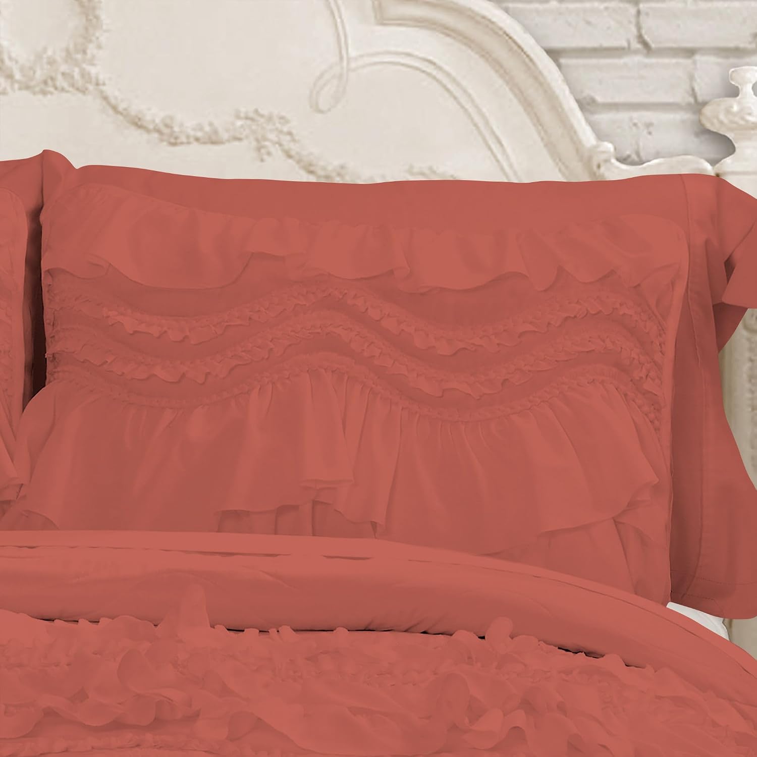 100% Egyptian Cotton, 550 GSM Microfiber Filled Quilt Ruffled Textured 3 Piece Full/Queen Size Comforter Set, Brick Red
