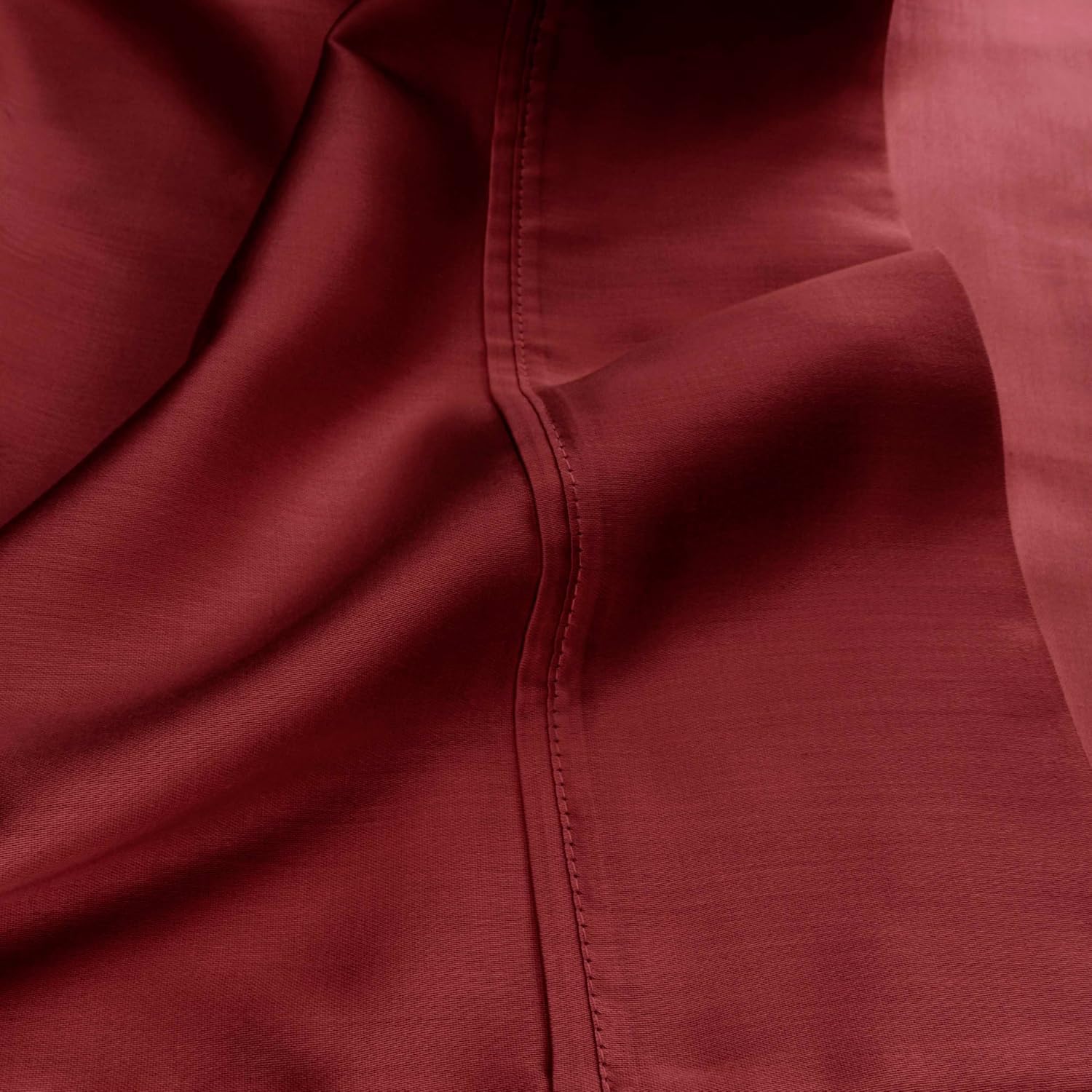 Superior 700 Thread Count Egyptian Cotton Sheet Set, Bedroom Sheets, Home Essentials, Bedding Basics, 1 Elastic Deep Pocket Fitted Bed Sheet, 1 Flat Sheet, 2 Pillowcases, California King, Burgundy