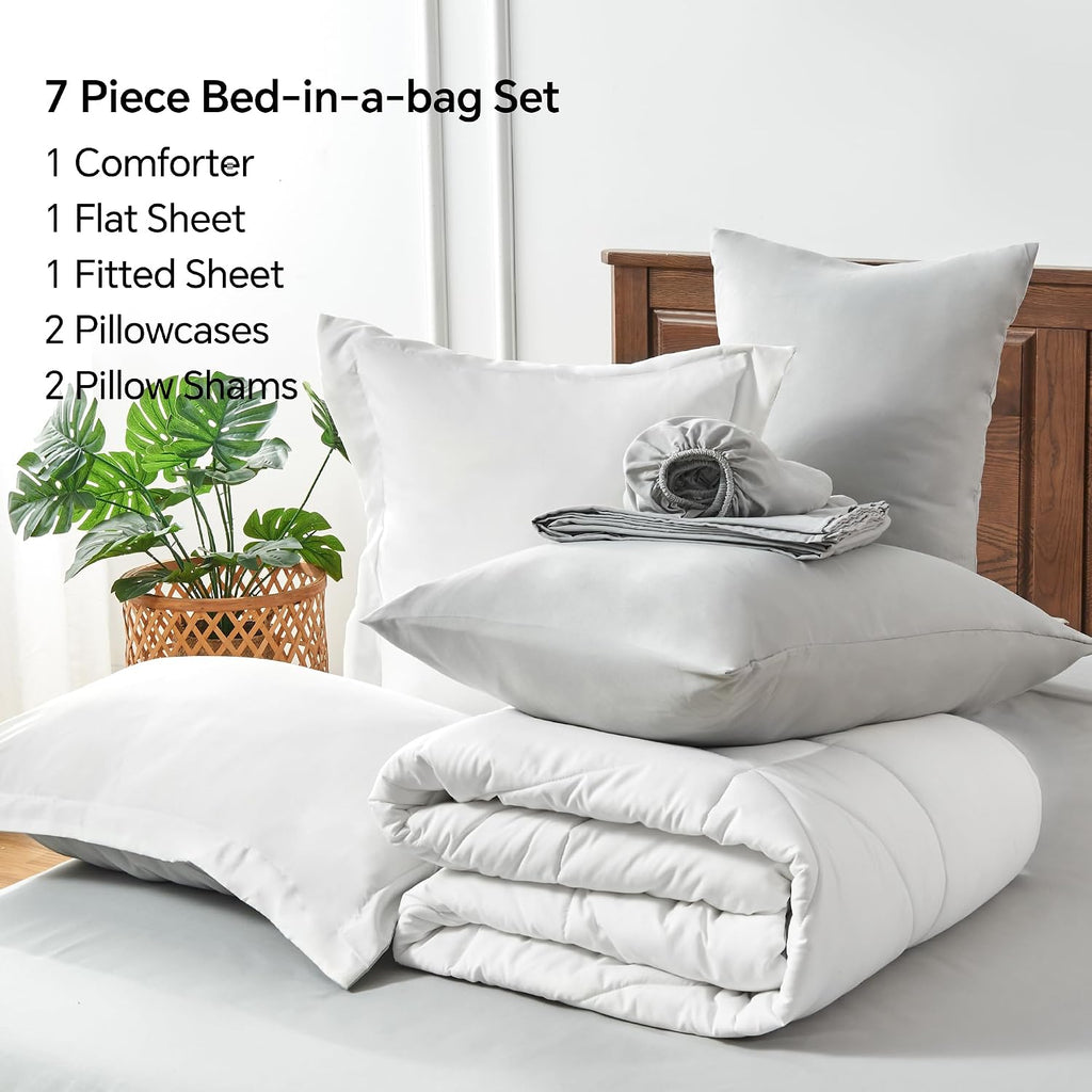 GOKOCO 7 Pieces, Bed in a Bag Bedding Sets California King Size 100% Egyptian Cotton 800 Thread Count 400GSM Fiber Fill Comforter Set with Sheet Set 15' Deep Pocket - Black Solid