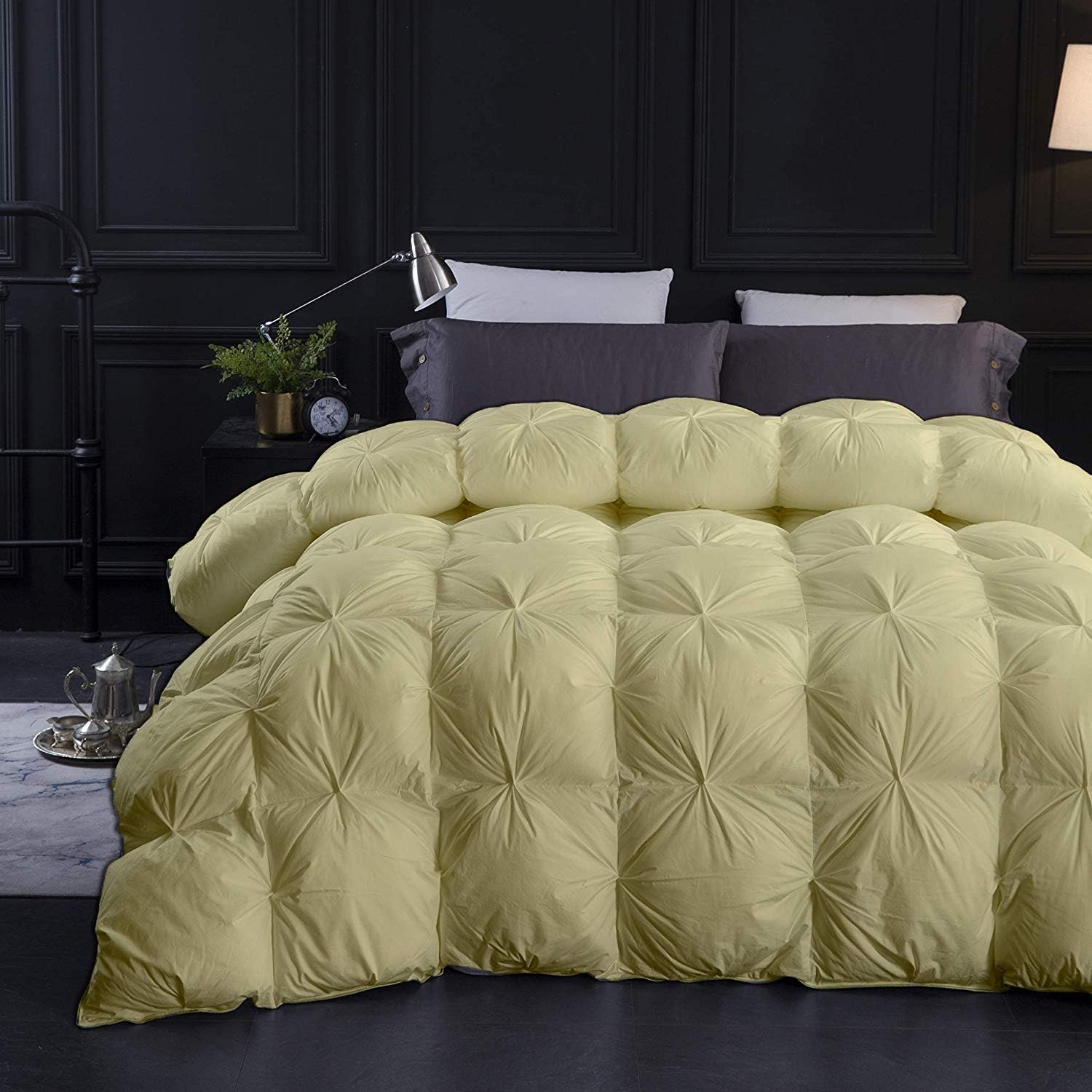 Hotel Style 1600-TC Pinch Pleated Down Comforter Queen Size 88 x 92 Inches 1-Piece All-Season Duvet Insert, 850 GSM Micro Fill with All Side Corner Tabs 100% Egyptian Cotton