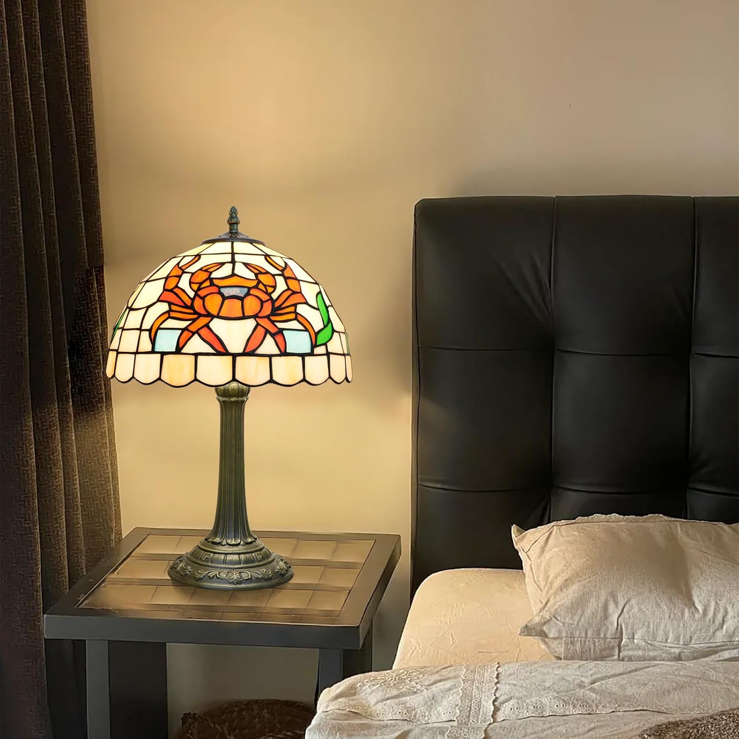 Tiffany Style Table Lamp with Orange Crab Stained Glass Lamp 12 Inch Retro Bronze Base Bedside Lamp Bedroom，Living Room, Bar,Cafe,Restaurant Hotel Art Nouveau Style Decorative Ambient Light