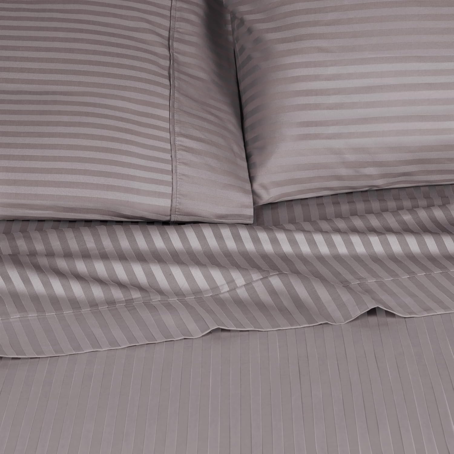 Superior Egyptian Cotton 300 Thread Count Bed Sheet Set, 2 Elastic Deep Pocket Fitted Sheets, 1 Flat Sheet, 2 Pillowcases, Daily Sheets, Luxury Home Essentials, Striped Design, Split King, Grey