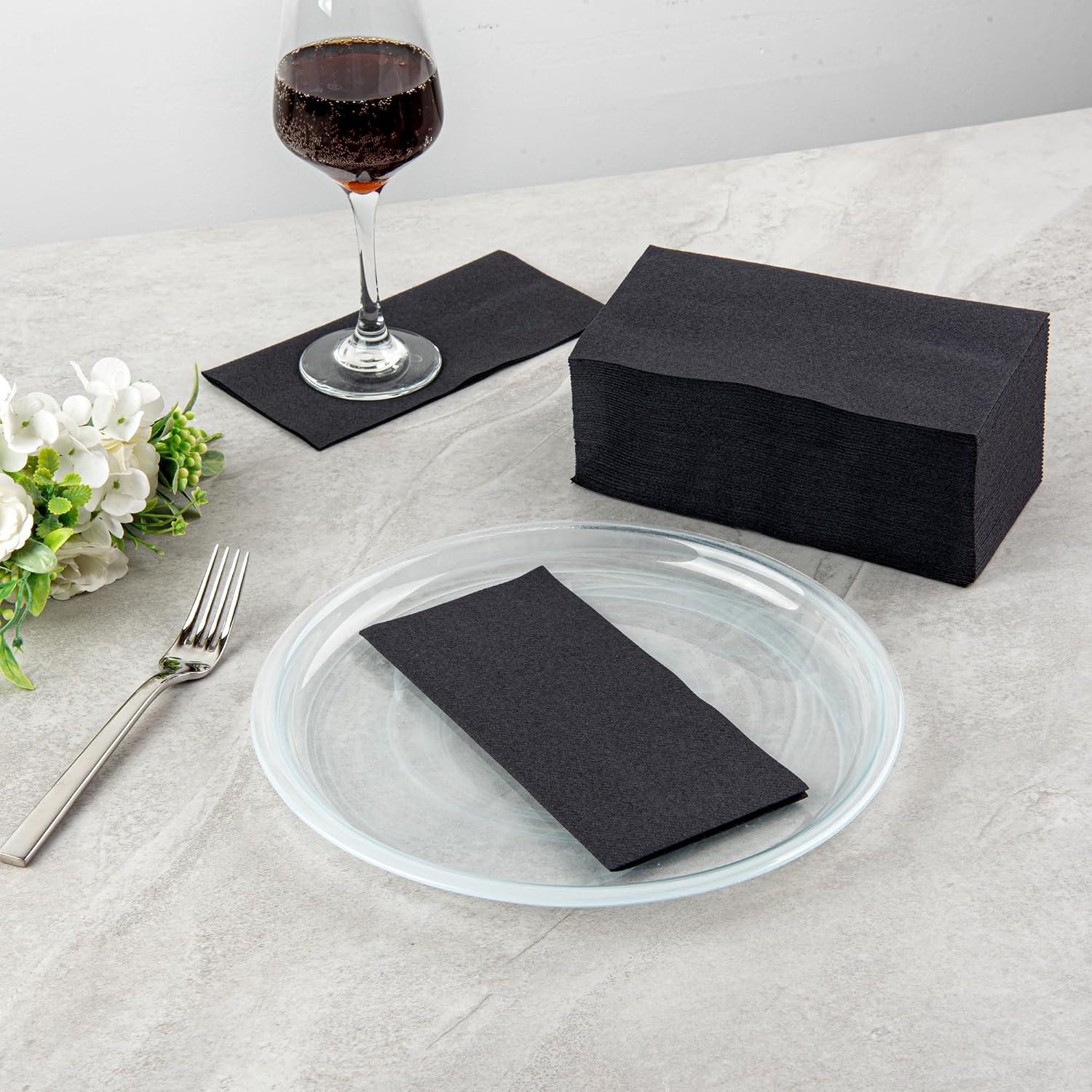 Luxenap 15.8 X 7.9 Inch Linen-Feel Guest Towels, 600 Hand Towels - ¼ Fold, Air-Laid, Black Paper Dinner Napkins, Disposable, for Restrooms, Kitchens, and Tables - Restaurantware