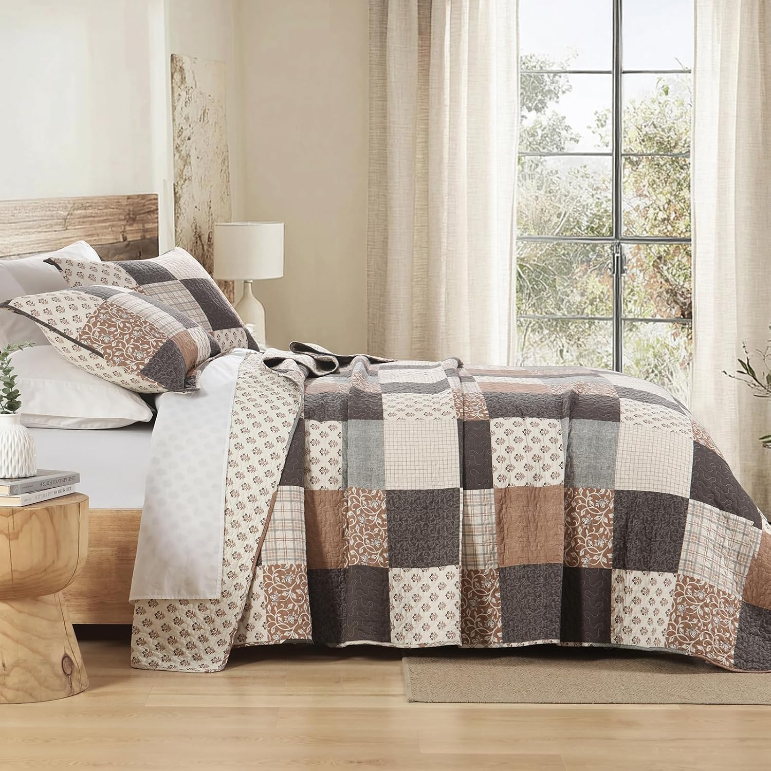 Finlonte 100% Cotton Queen Quilt Set, Farmhouse Plaid Queen Quilted Bedspread, Brown Grey Beige Lightweight Comforter Bedding Set for All Season, 3-Piece