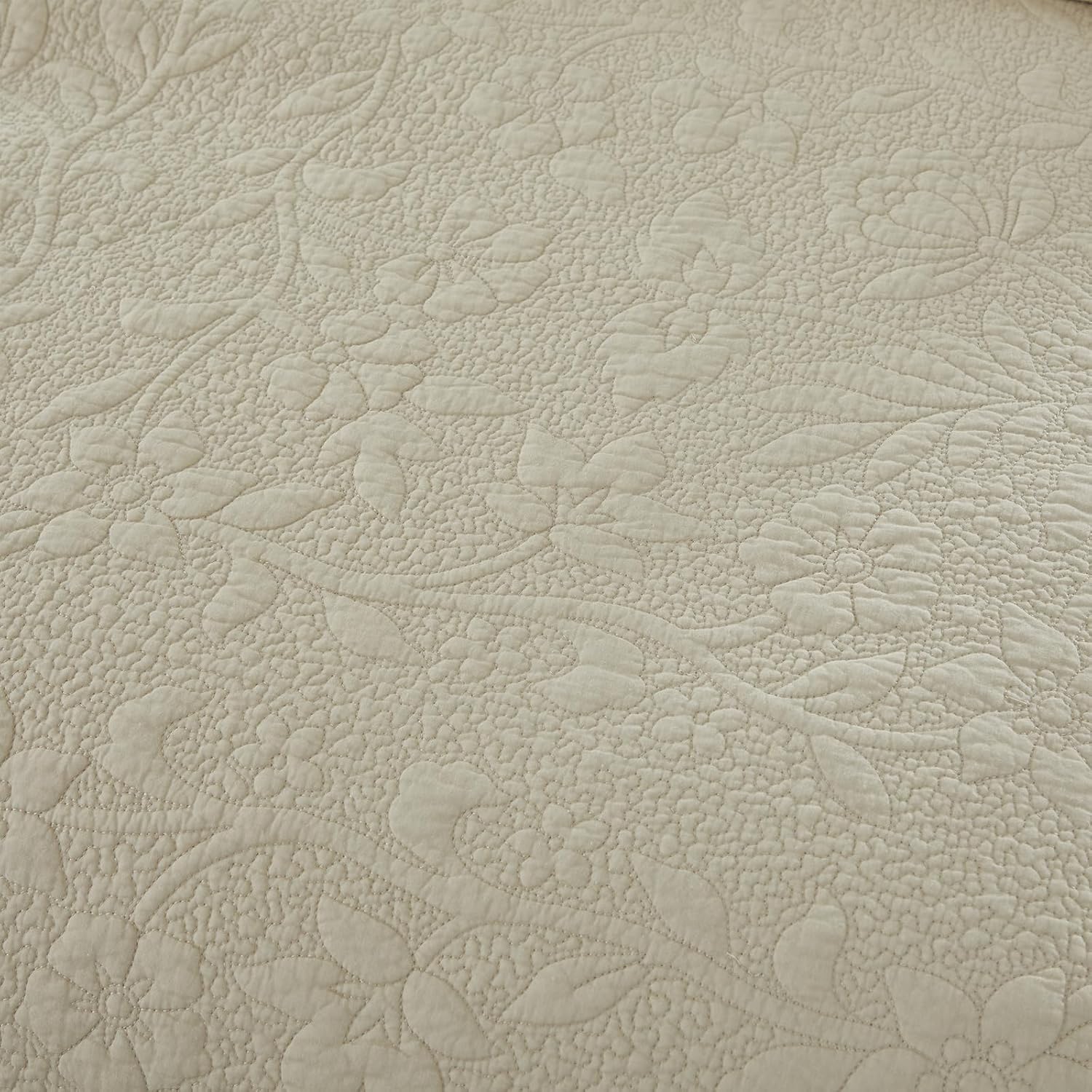 Brandream Luxury Cotton Quilt Set Queen Size ?Handcrafted Floral Vine Stitching Beige Ruffled Edge Bedspread Heirloom Quilt Bedding Set 3-Piece