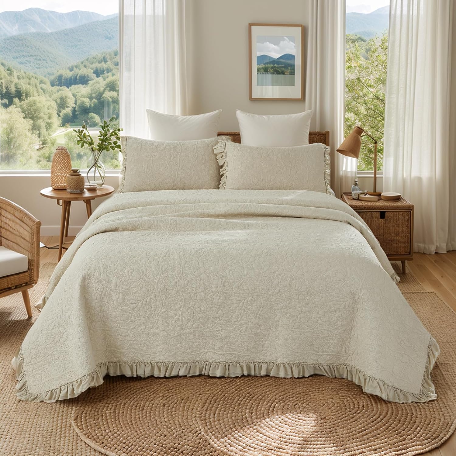 Brandream Luxury Cotton Quilt Set Queen Size ?Handcrafted Floral Vine Stitching Beige Ruffled Edge Bedspread Heirloom Quilt Bedding Set 3-Piece
