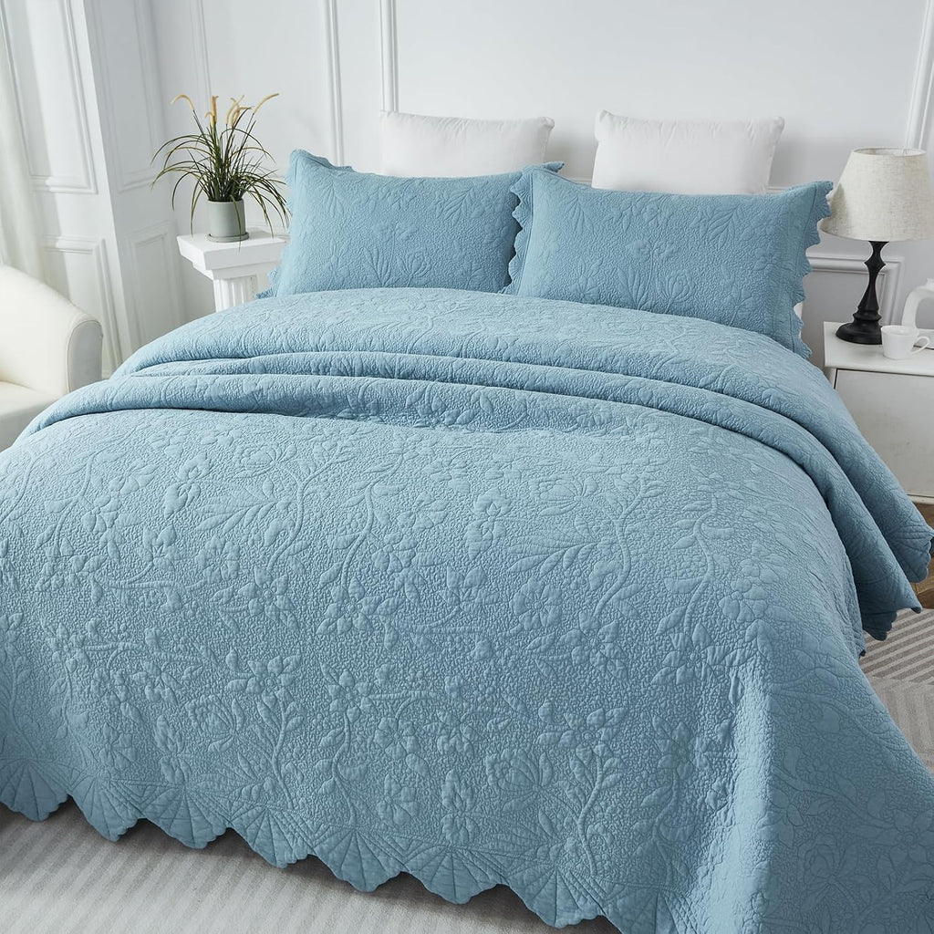 Brandream Luxury 100% Cotton Quilt Set Queen Size Blue Floral Vine Matelasse Stitching Hand-Finished Scalloped Edges Vintage-Inspired Textured Coverlet 3-Piece
