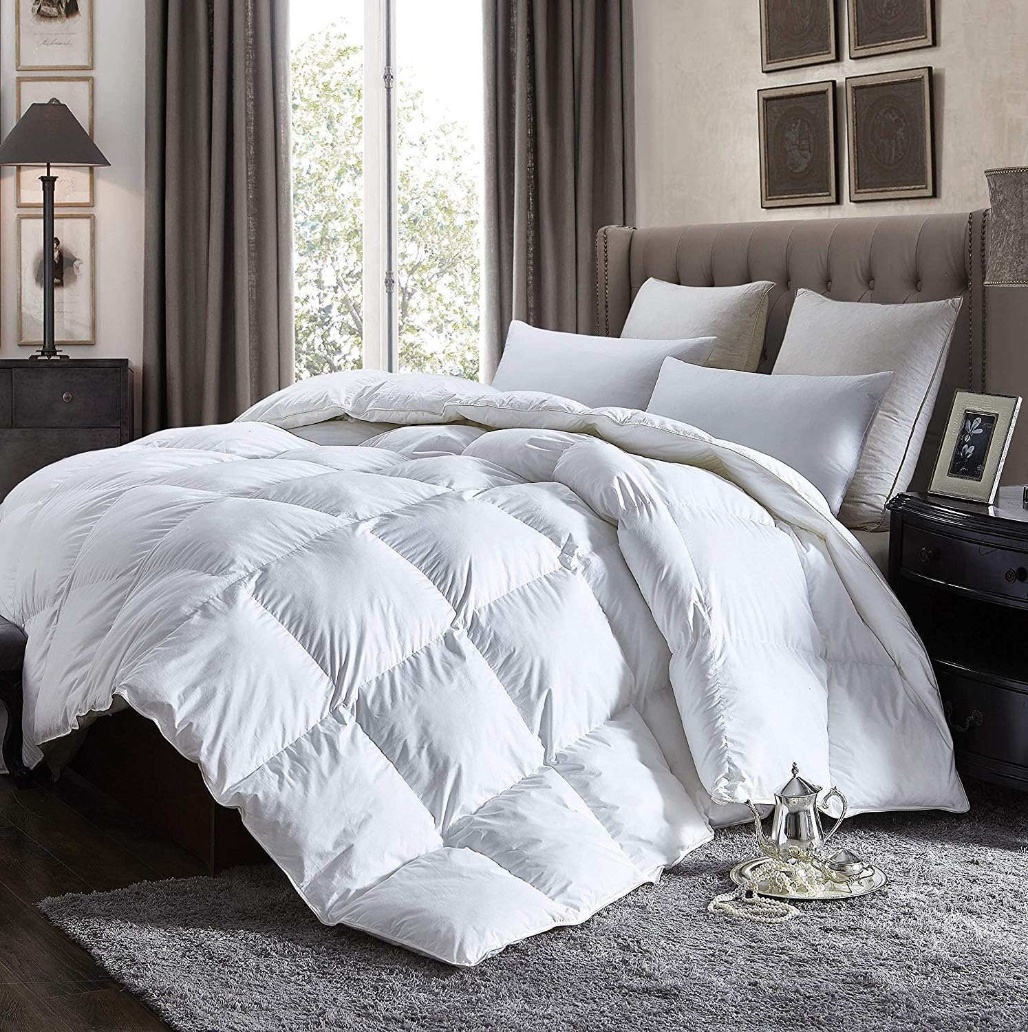 Luxurious California King Size Lightweight Goose Down Comforter Duvet Insert All Season, 1200 Thread Count 100% Egyptian Cotton, 45 oz Fill Weight, (Cal) King