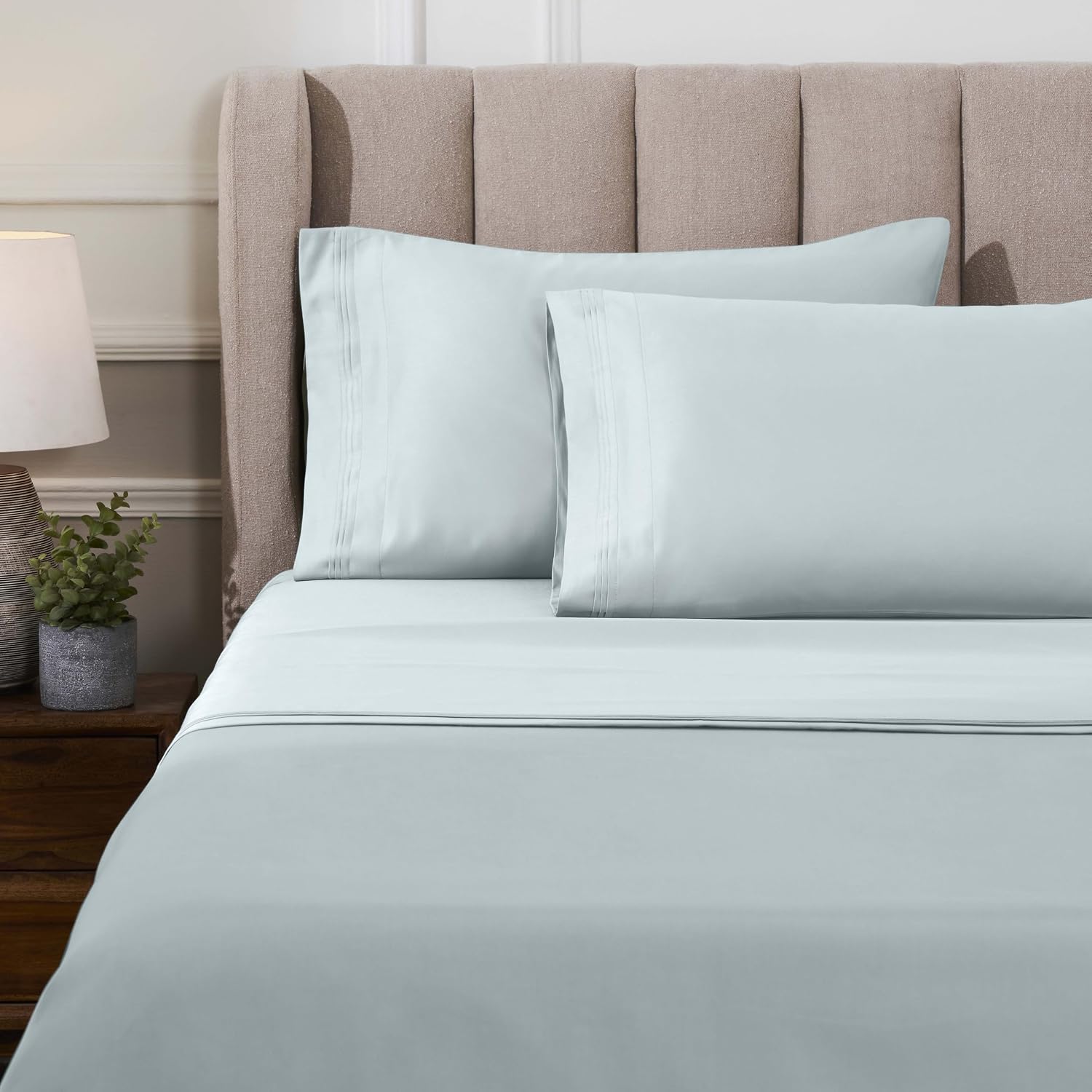 Superior Egyptian Cotton 4 Piece Sheet Set, Luxury 1000 Thread Count, Eco-Friendly, Sustainable Sheets, Ultra-Soft Basics, Solid, Deep Pocket Fitted Sheet, Flat Sheet, Pillowcases, Queen, Baby Blue