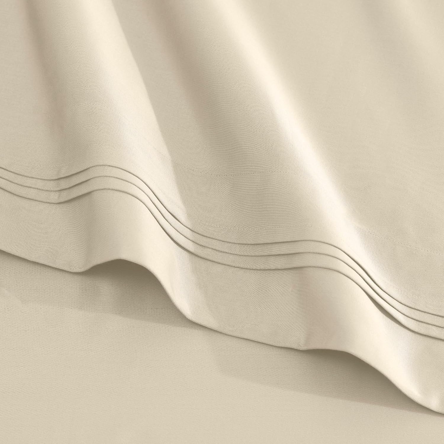 Superior Egyptian Cotton 4 Piece Sheet Set, Luxury 1000 Thread Count, Modern Design, Sustainable Sheets, Ultra-Soft Basics, Solid, Deep Pocket Fitted Sheet, Flat Sheet, Pillowcases, King, Ivory