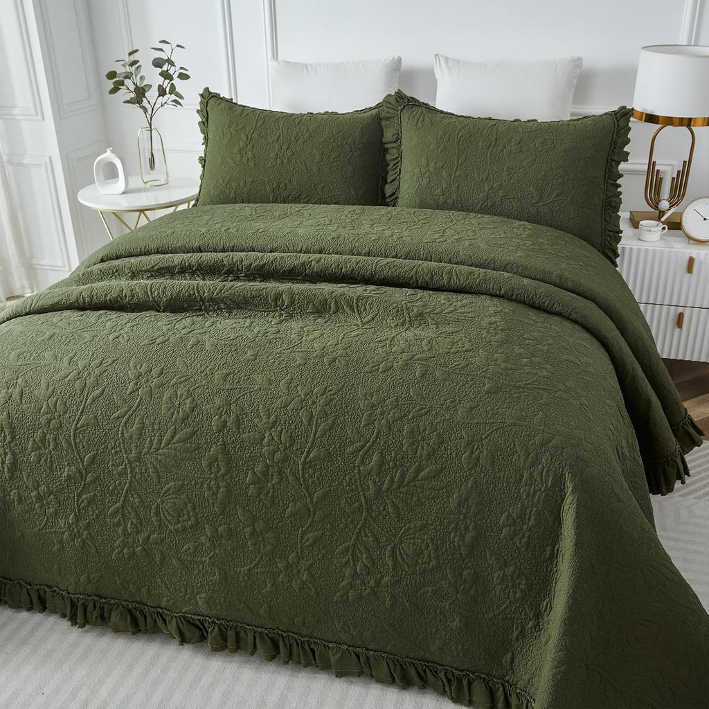 Brandream Quilt Set King Size Cotton Floral and Vines Matelasse Bedding Lightweight Ruffled Quilt Set 3-Piece Olive Green