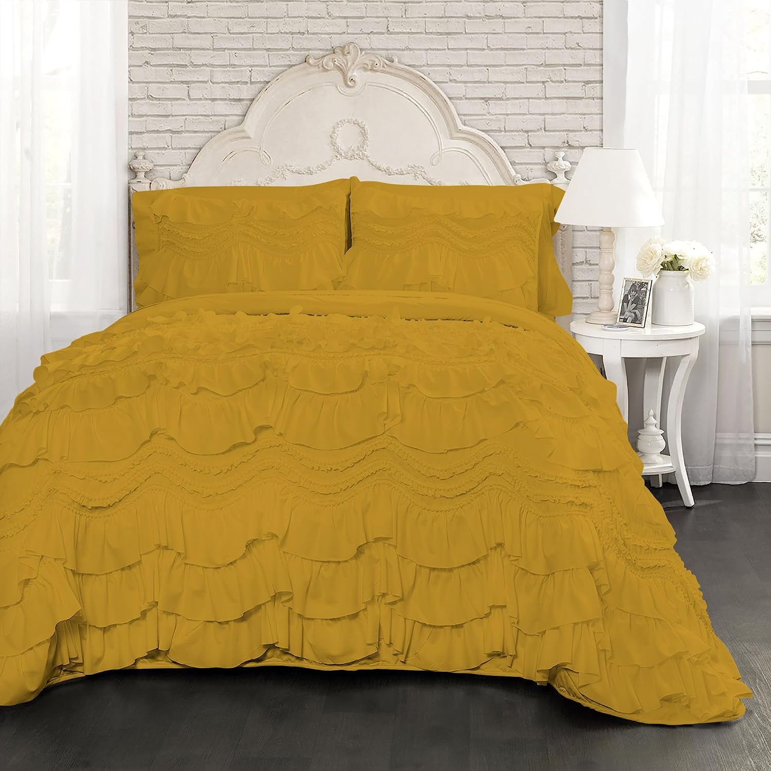 100% Egyptian Cotton, 550 GSM Microfiber Filled Quilt Ruffled Textured 3 Piece Full/Queen Size Comforter Set, Golden