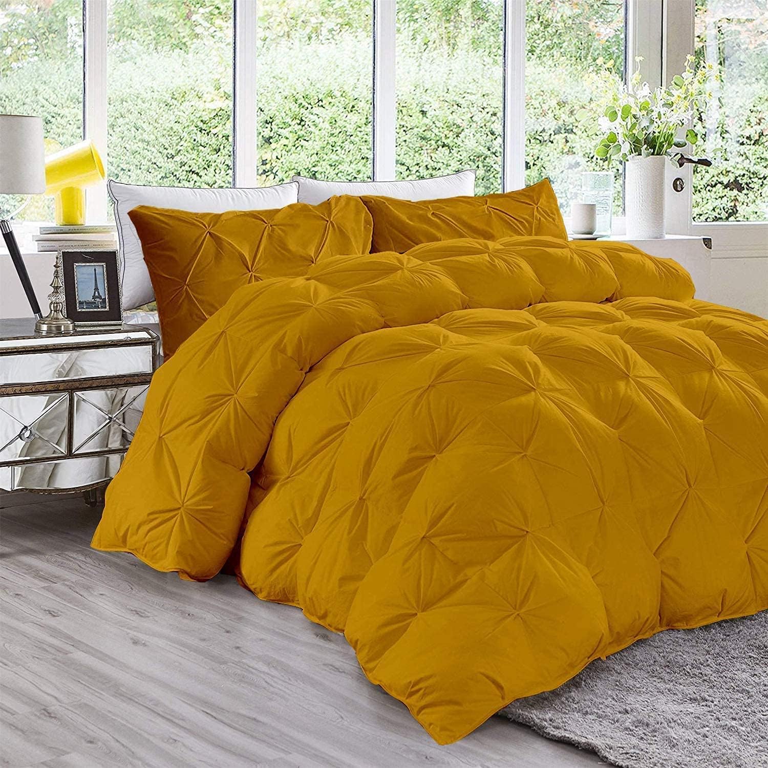 Pinch Pleated Soft 400 GSM All Season Gold 5 Piece Queen Size Comforter Set (Comforter + 4 Pillowcases) 600 Series Egyptian Cotton Comforter Bedding Set
