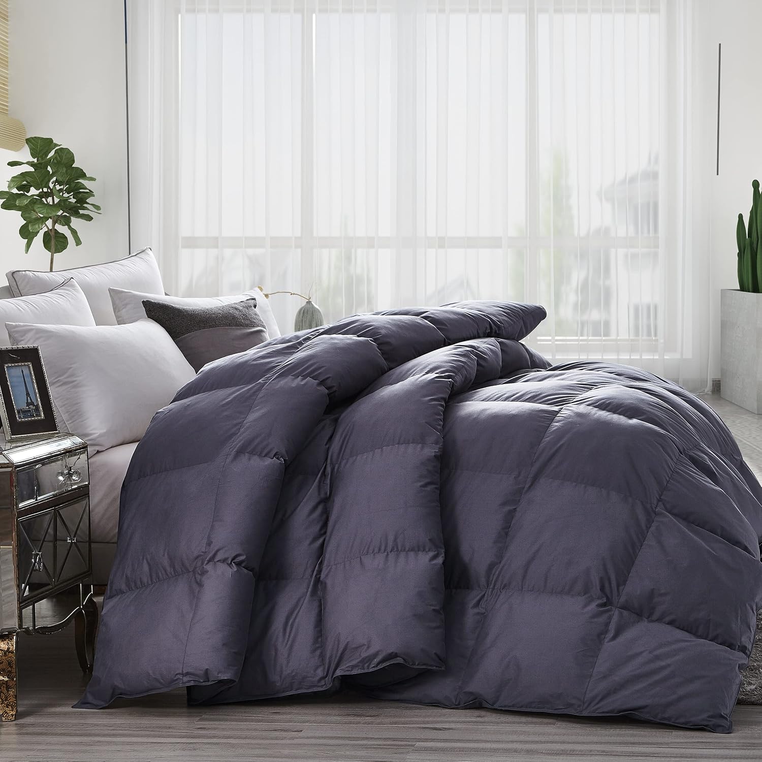 Luxurious Queen Size Goose Down Feather Fiber Comforter Duvet Insert, 100% Egyptian Cotton Cover, 60 oz. Fill Weight Comforter (Queen, Gray Solid)