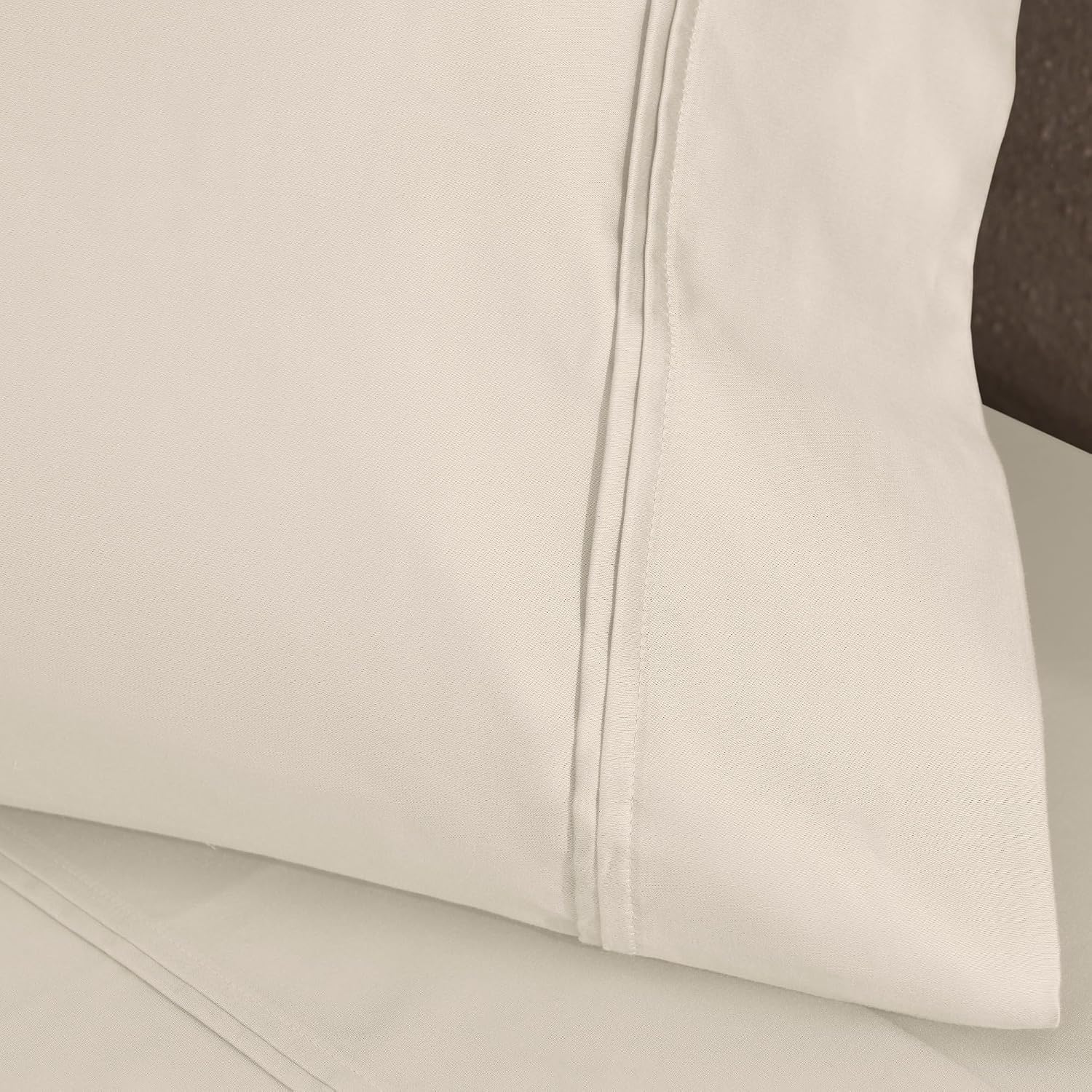 Superior 1200 Thread Count Egyptian Cotton Sheet Set, Bedroom Sheets, Modern Home Essentials, Luxury Bedding, 1 Elastic Deep Pocket Fitted Bed Sheet, 1 Flat Sheet, 2 Pillowcases, King, Ivory