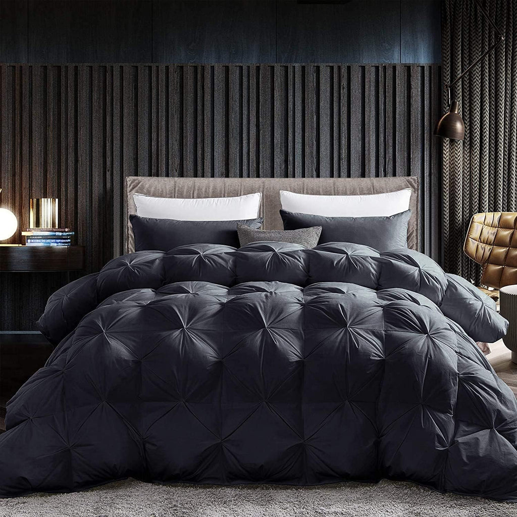 Luxurious Full/Queen Goose Down Comforter, Unique Black Pinch Pleat, 600 Thread Count, 100% Egyptian Cotton Cover, 70 Oz Fill Weight, 750 Fill Power