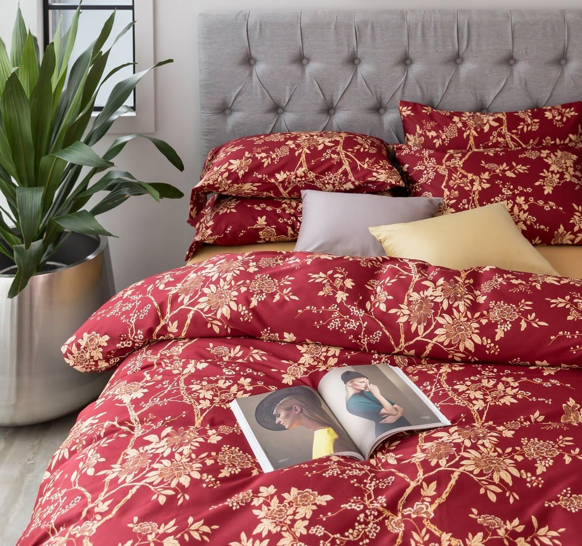 Eikei Eastern Floral Chinoiserie Blossom Print Duvet Quilt Cover Navy Blue Tan White Asian Style Botanical Tree Branches Ornamental Drawing 400TC Egyptian Cotton 3pc Bedding Set (King, Garnet)