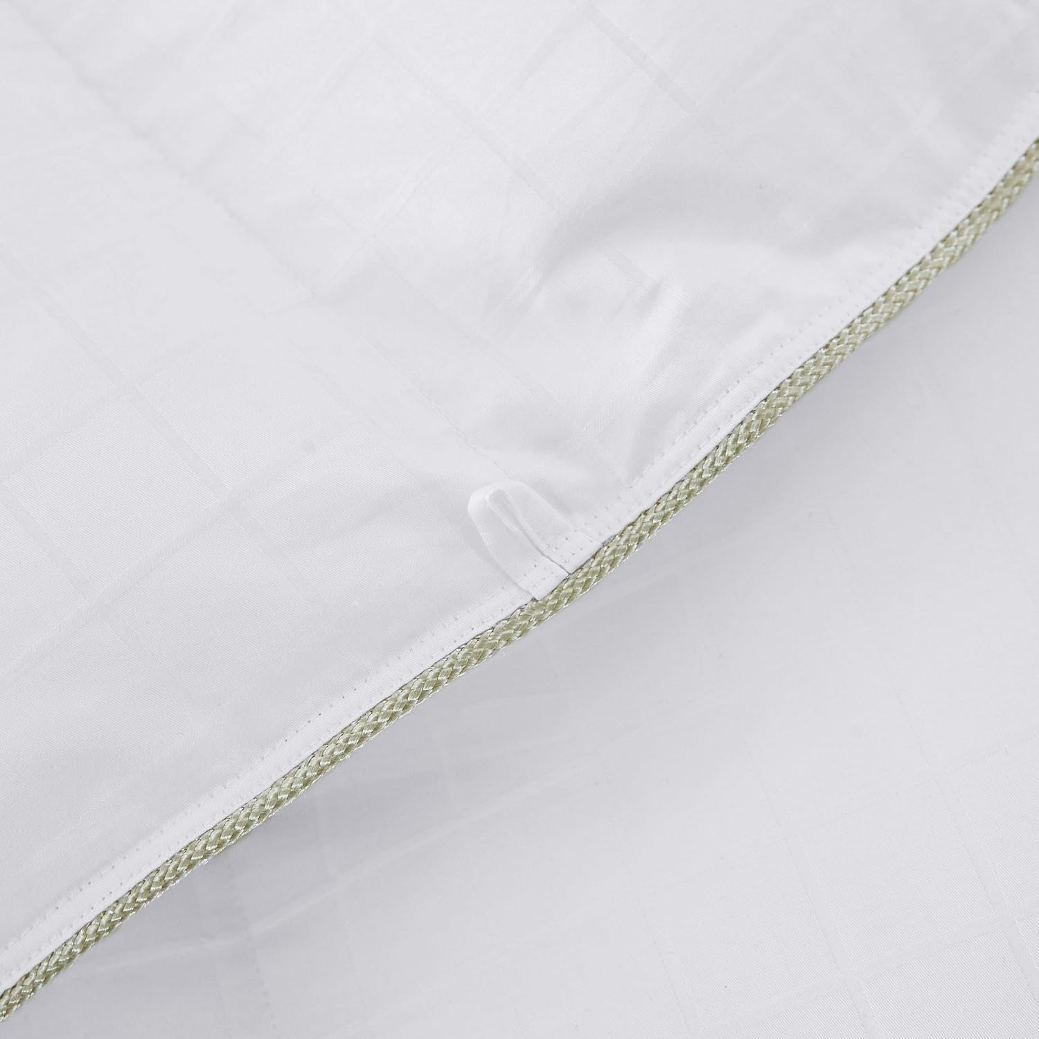 Luxurious Full/Queen Size Goose Down Comforter Duvet Insert, Exquisite Dobby Checkered Design, 1200 Thread Count 100% Egyptian Cotton, Hypoallergenic, 55 oz Fill Weight, Premium Baffle Box, White