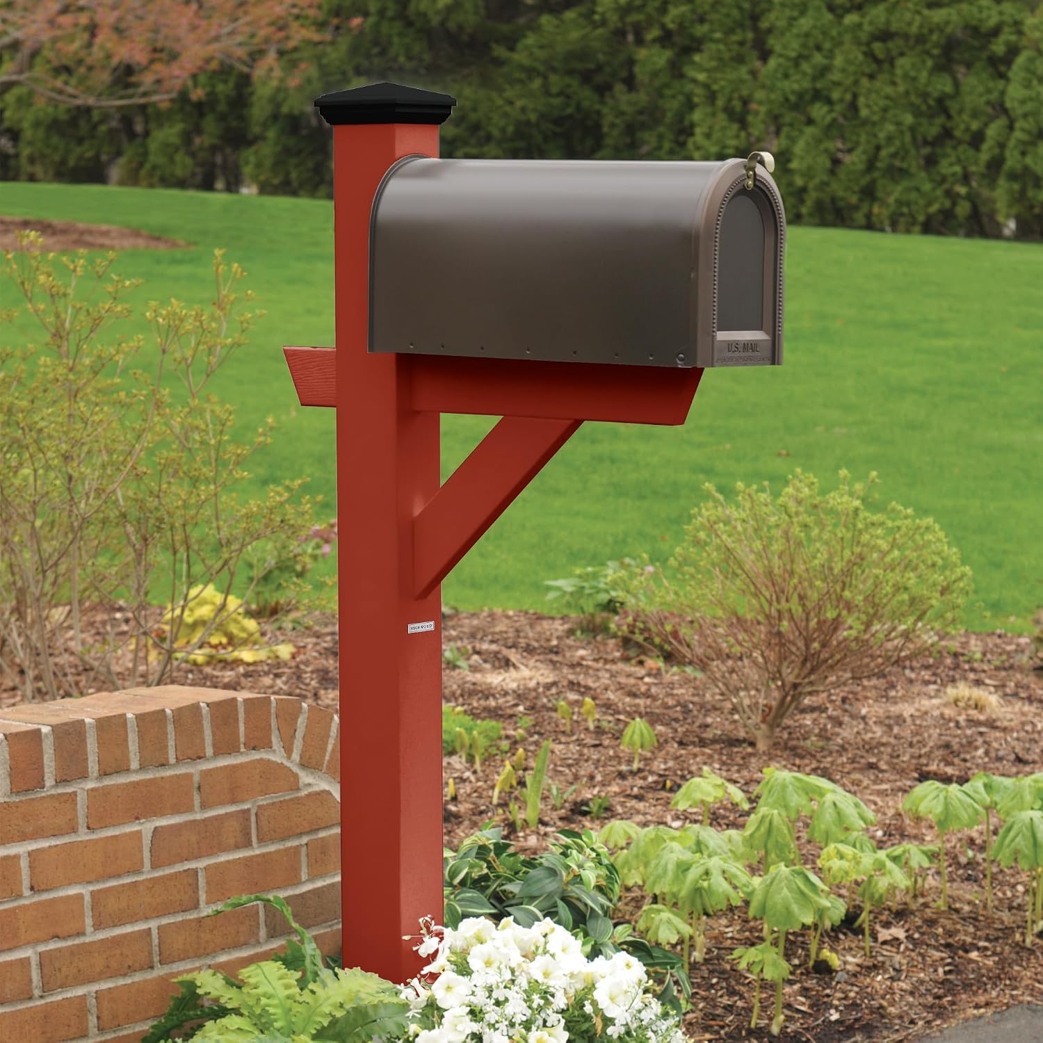 highwood AD-MLBX1-RED Hazleton Mailbox Post, Rustic Red